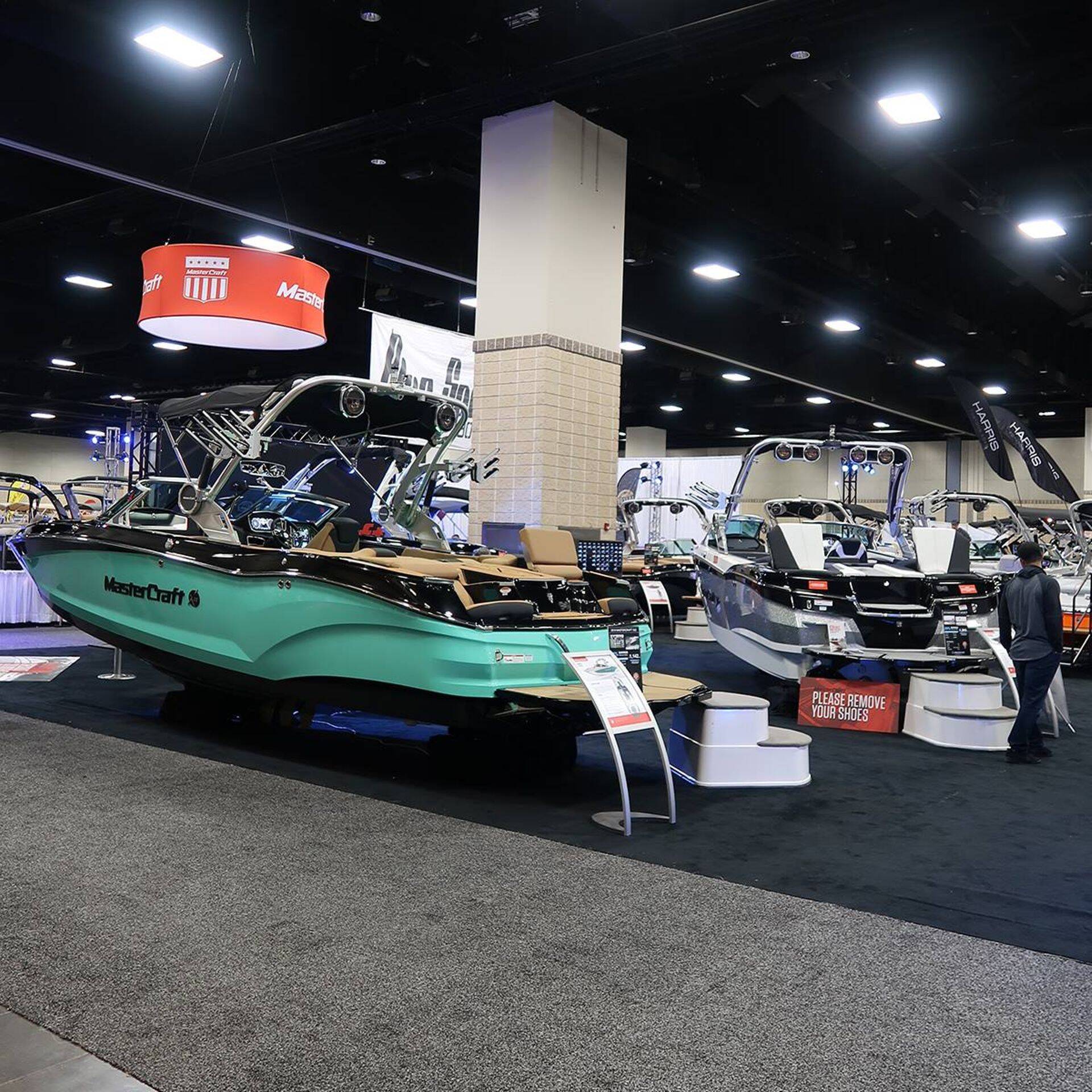 MasterCrafti paadid paadinäitusel.