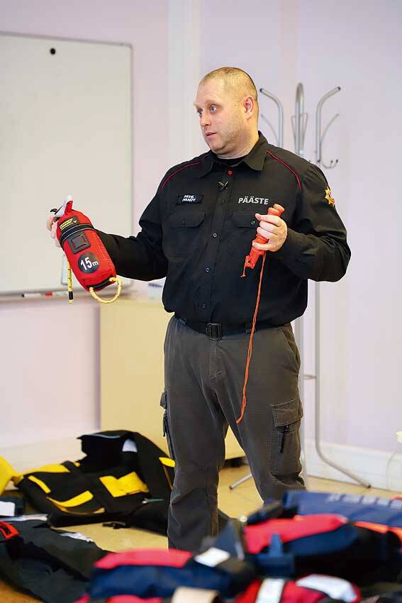 Viskeliin ja jäänaasklid, hindamatud ohtlikul jääl