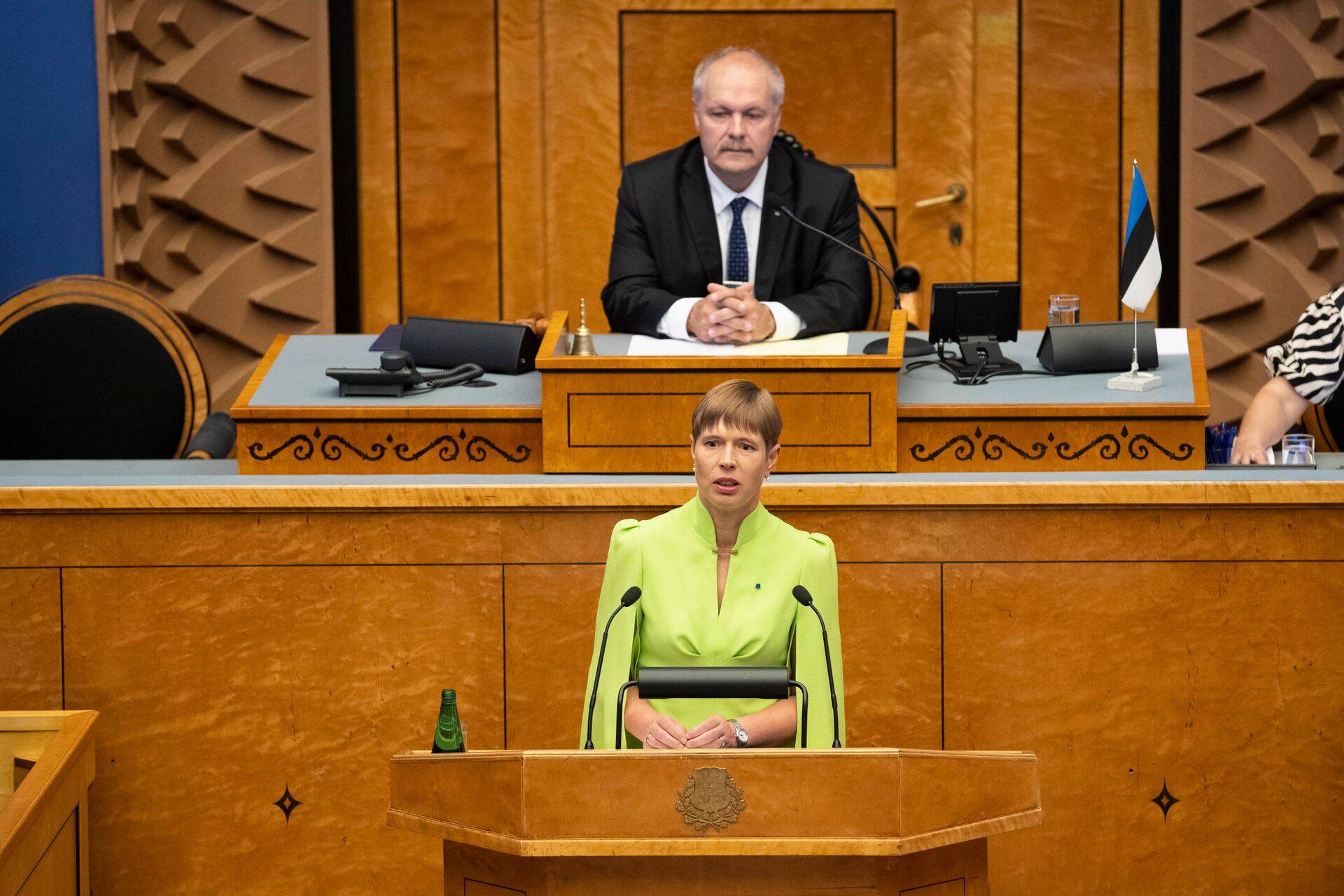 President Kersti Kaljulaid ootab erakondade juhte homme-ülehomme Kadriorgu kujunenud olukorda arutama.