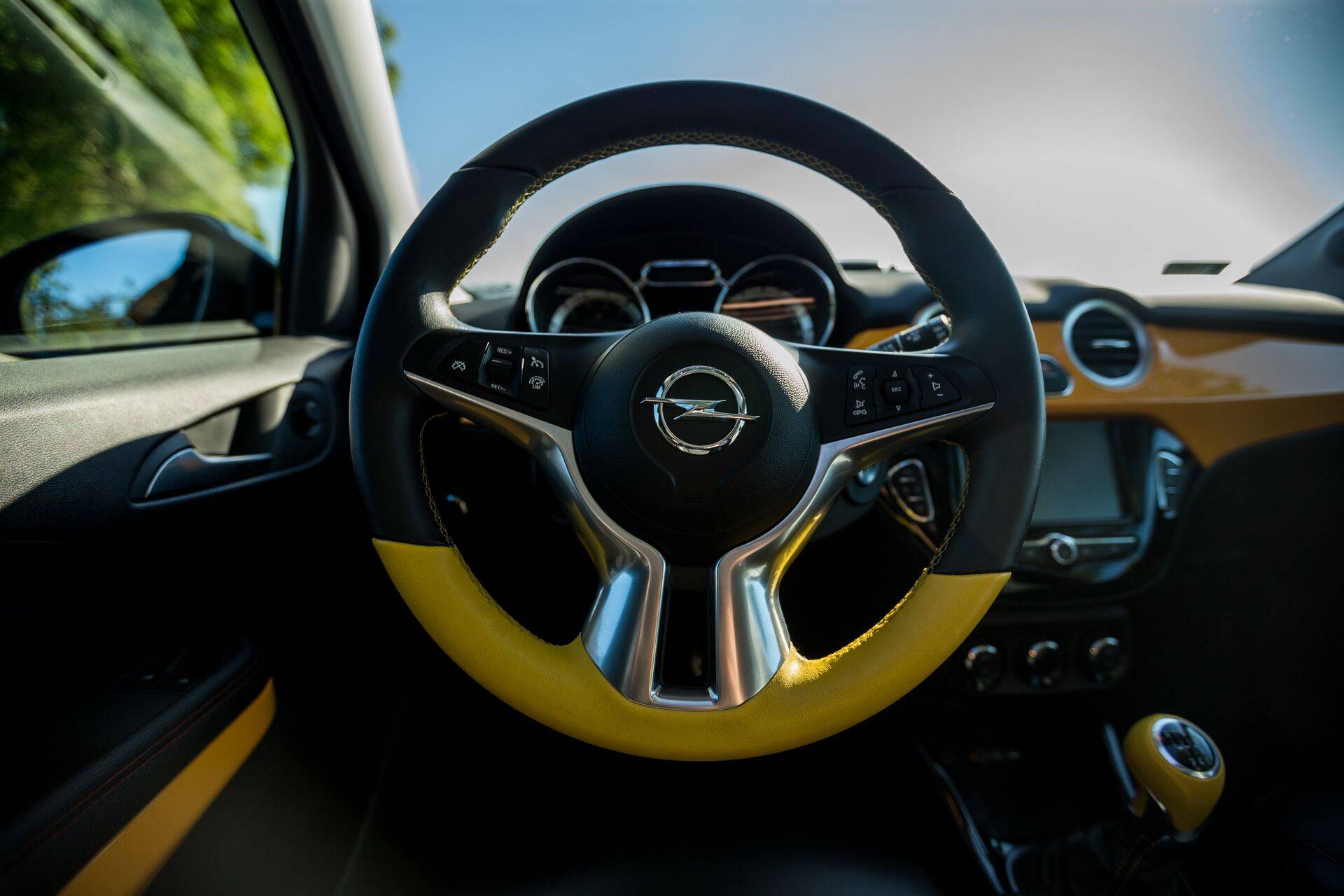 Soomlased hakkavad Eestis Opelit esindama