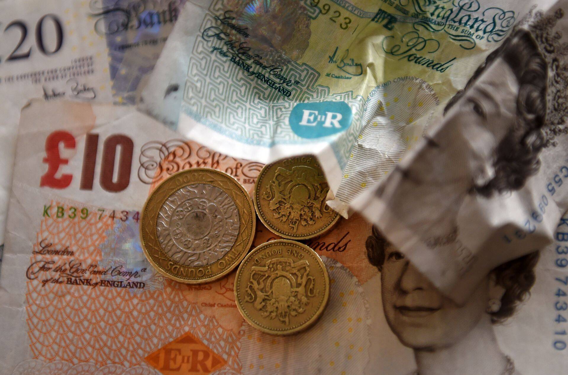 Inglise nael nõrgenes lõpuks.