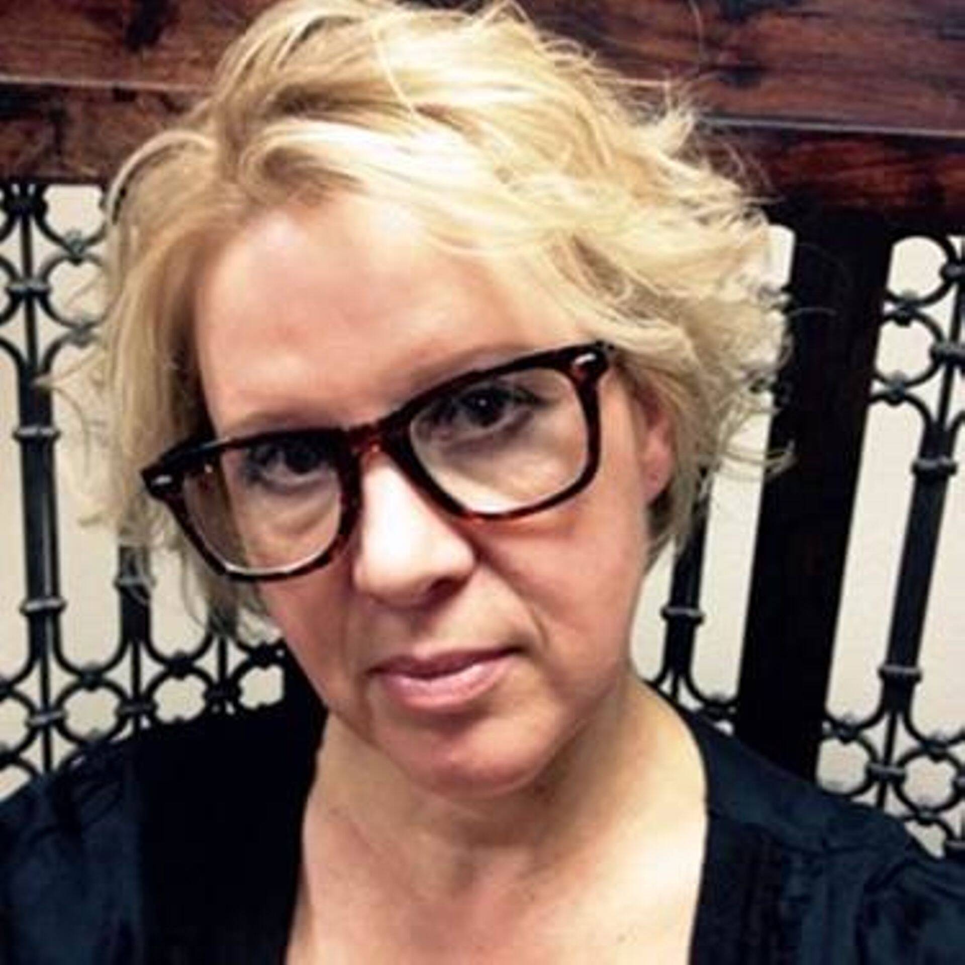 Poliitikavaatleja Tuuli Stewart.