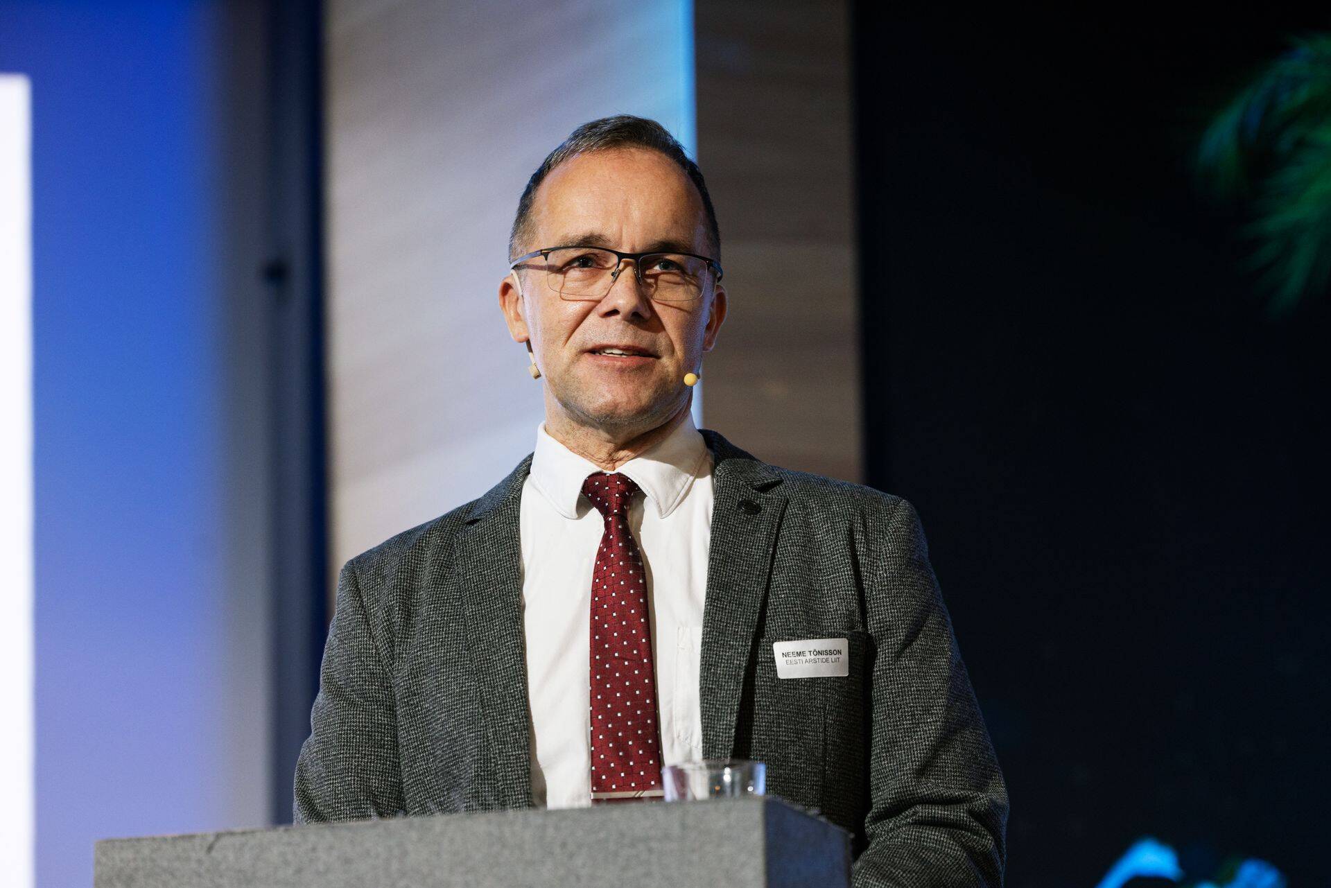 Arstide liidu president, Tartu ülikooli meditsiinigeneetika professor Neeme Tõnisson.