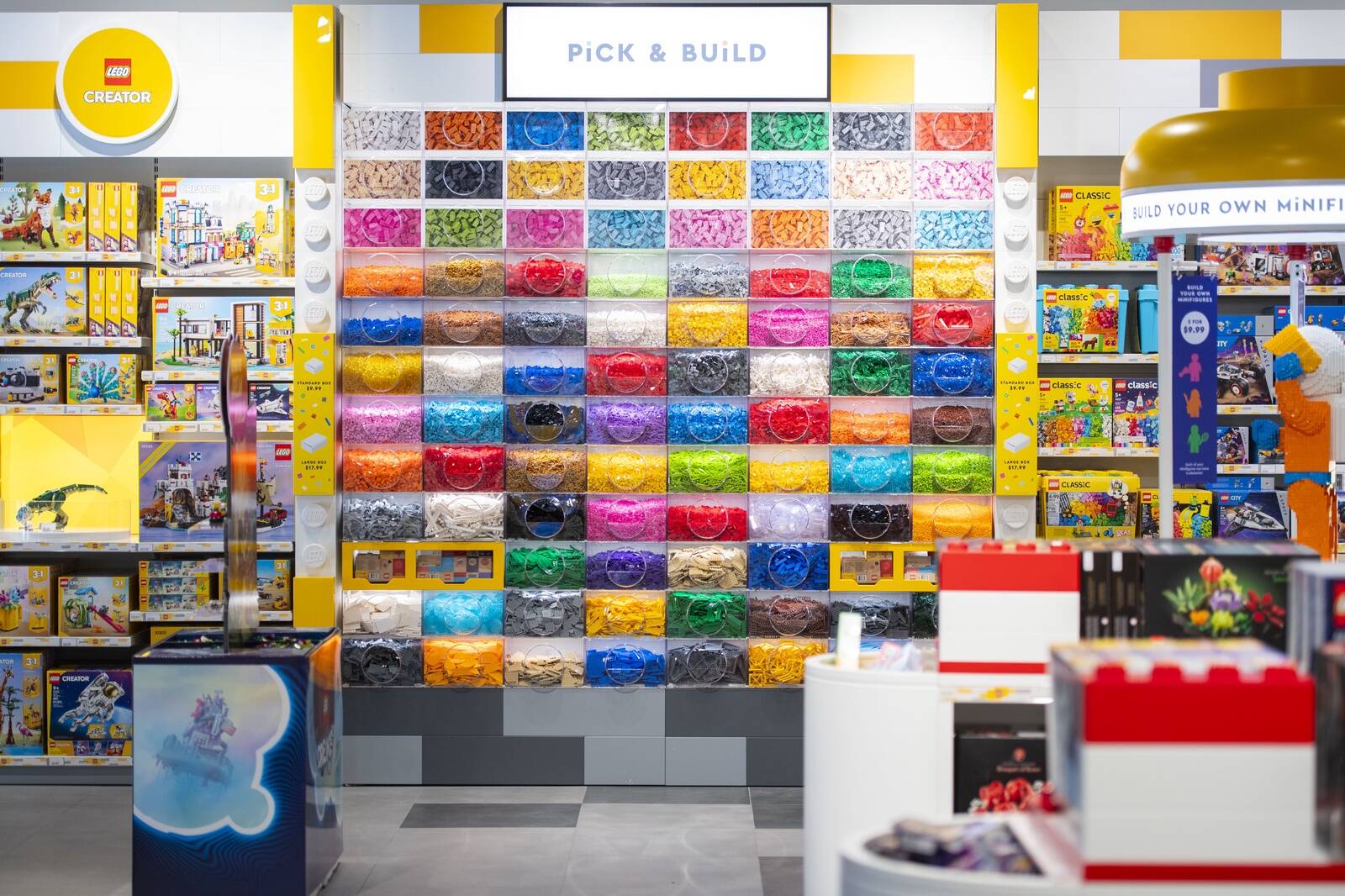 Lego on valmis vanad klotsid tagasi ostma, ainult et inimesed saadavad klotside asemel kõikvõimalikku kraami