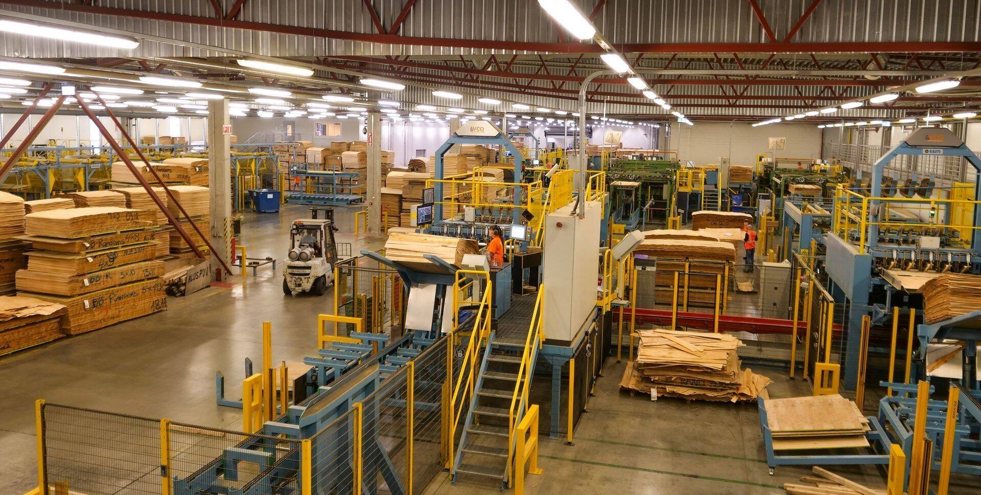 Kohila Vineer sai mõne aasta eest 80 miljoni euro abil püsti Euroopa ühe kaasaegsema vineeritehase