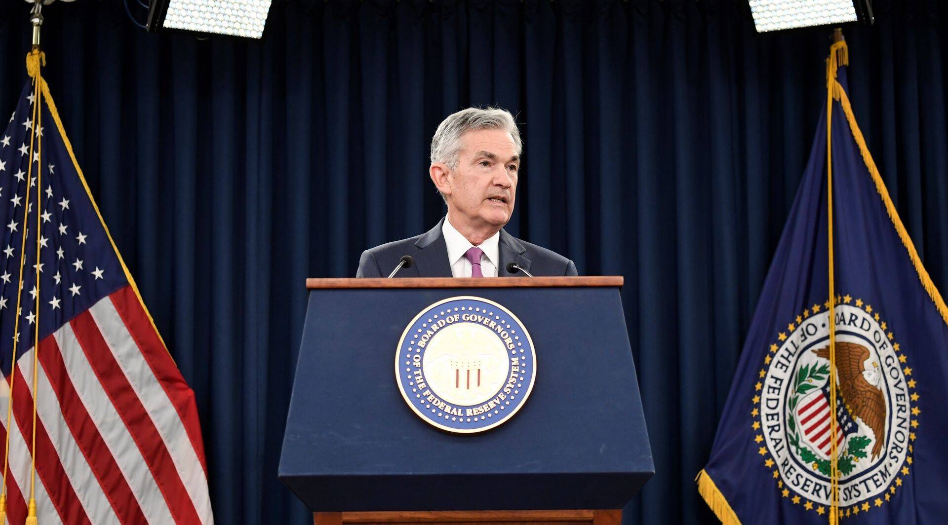 Föderaalreservi esimees Jerome Powell teatab täna baasintressimäära kärpest.