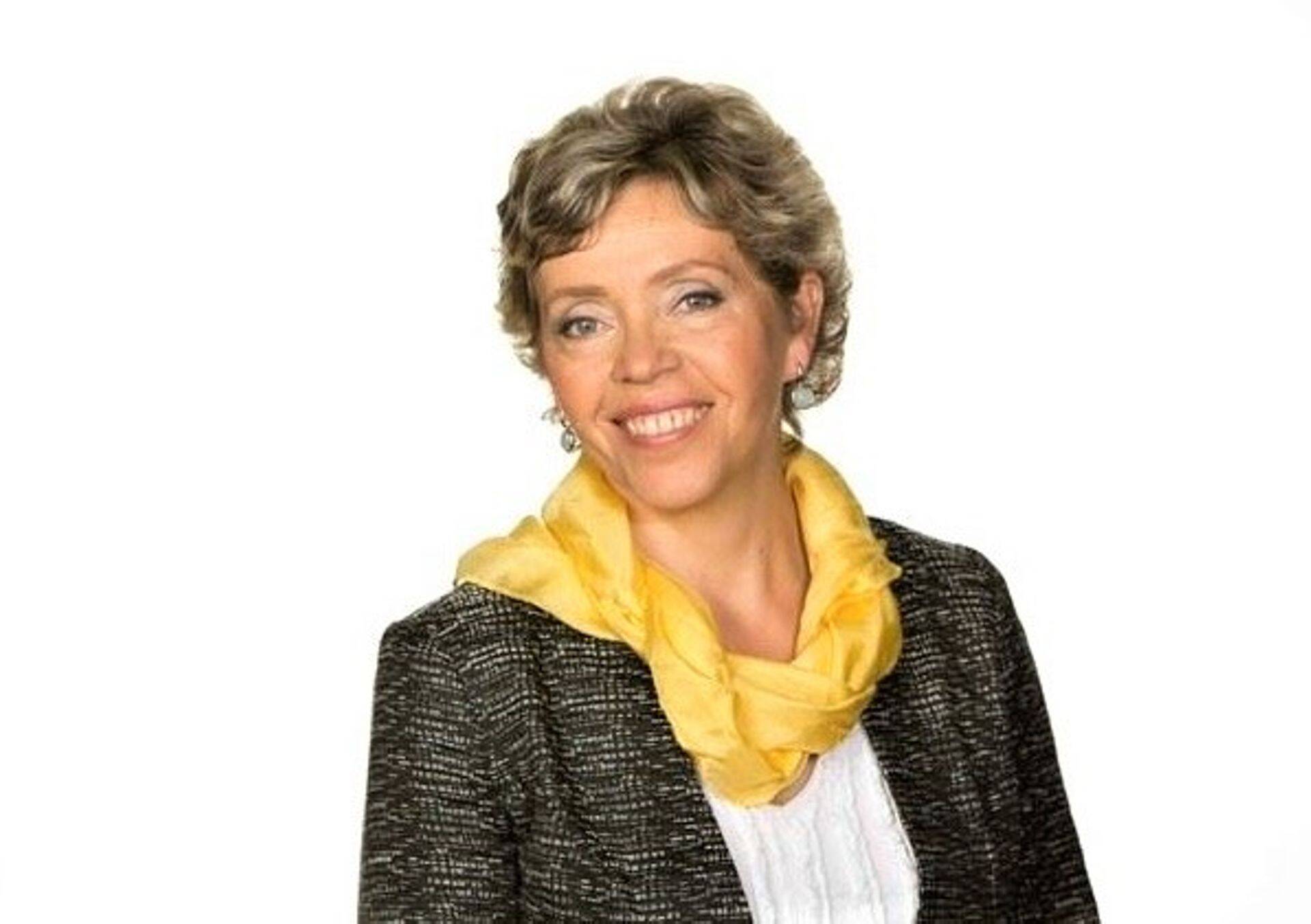 Маклер Uus Maa Марина Ходус