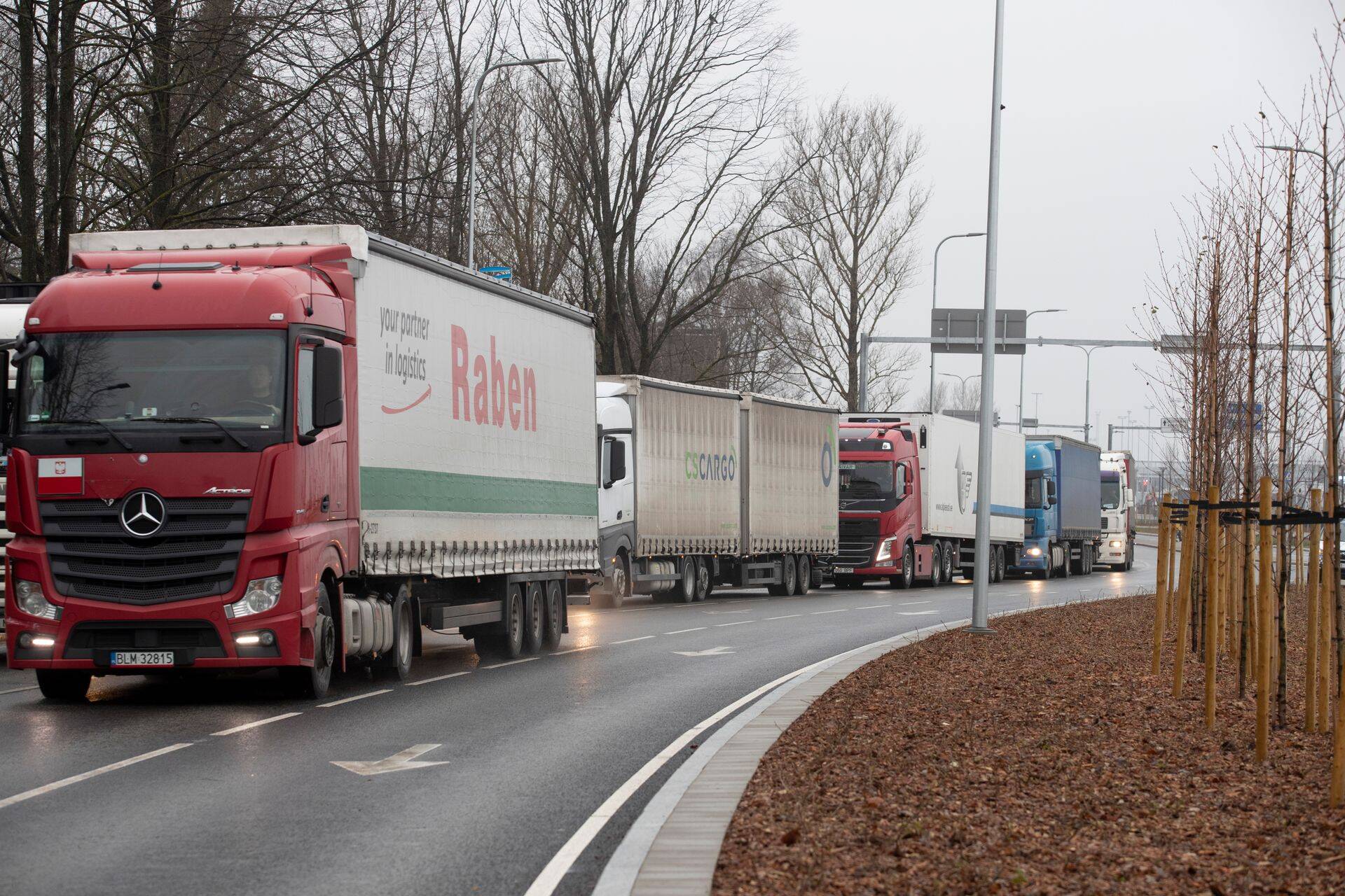 Suurima puudujäägi ekspordis tekitas mullu transpordivahendite ja keemiatööstuse toorainete kaubaveos.