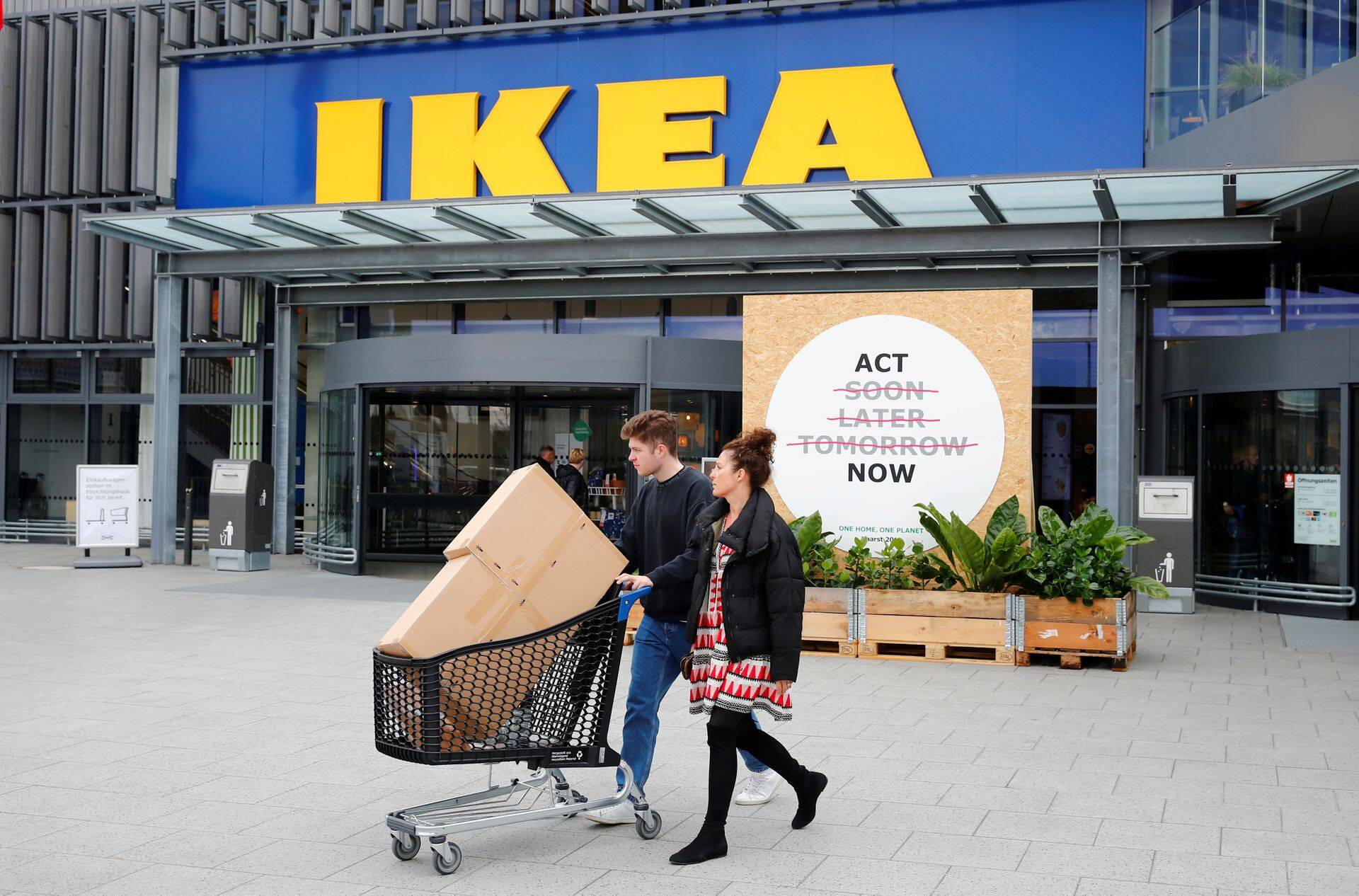 IKEA poodi võib leida ka peagi Eestist – varasügisel avab IKEA Eestis e-poe ning Tallinnas asuva väljastuspunkti koos näidistesaaliga.