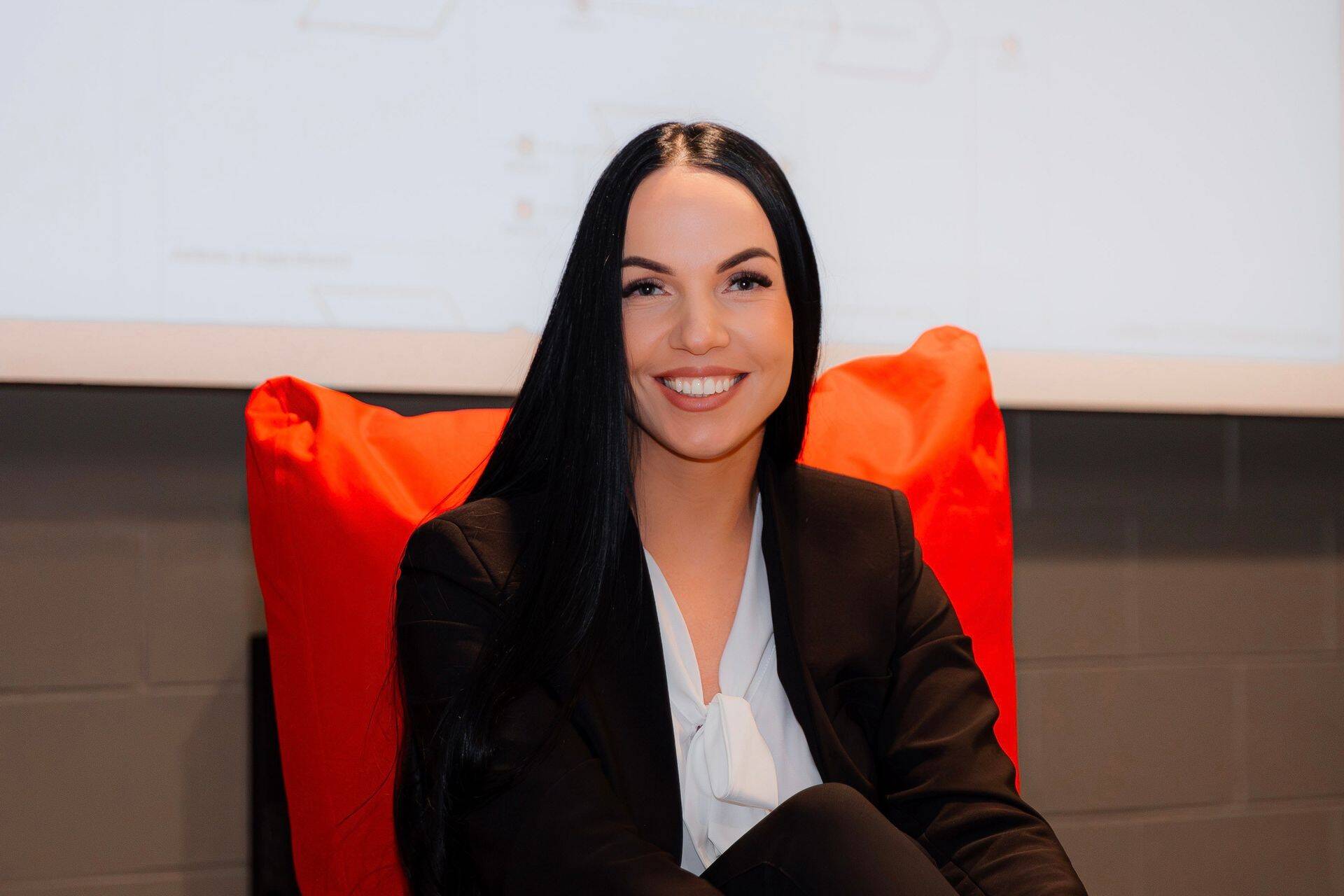 Iga organisatsioon võiks oma meeskonnast välja valida kellegi, kelle roll on tegeleda pidevalt äriprotsesside analüüsimise ja parendusvõimaluste otsimisega, leiab koolitaja ja juhtimiskonsultant Helen Klettenberg.