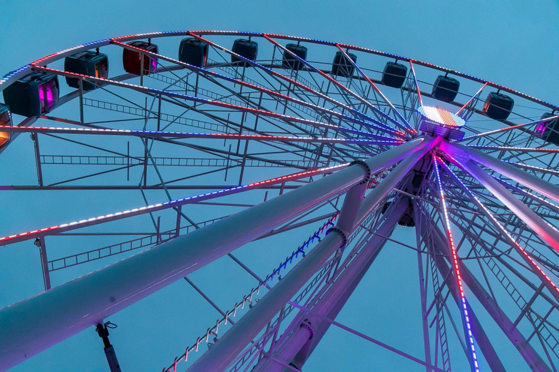 Колесо обозрения на крыше центра T1 Mall of Tallinn