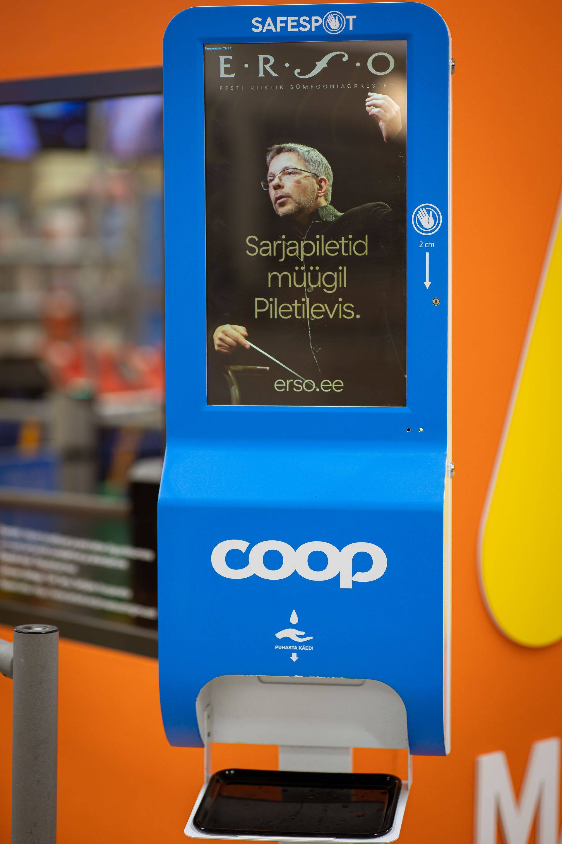 Üks peamisi tooteid on hetkel ekraaniga varustatud kätedesojaamad (vaata galeriid).
