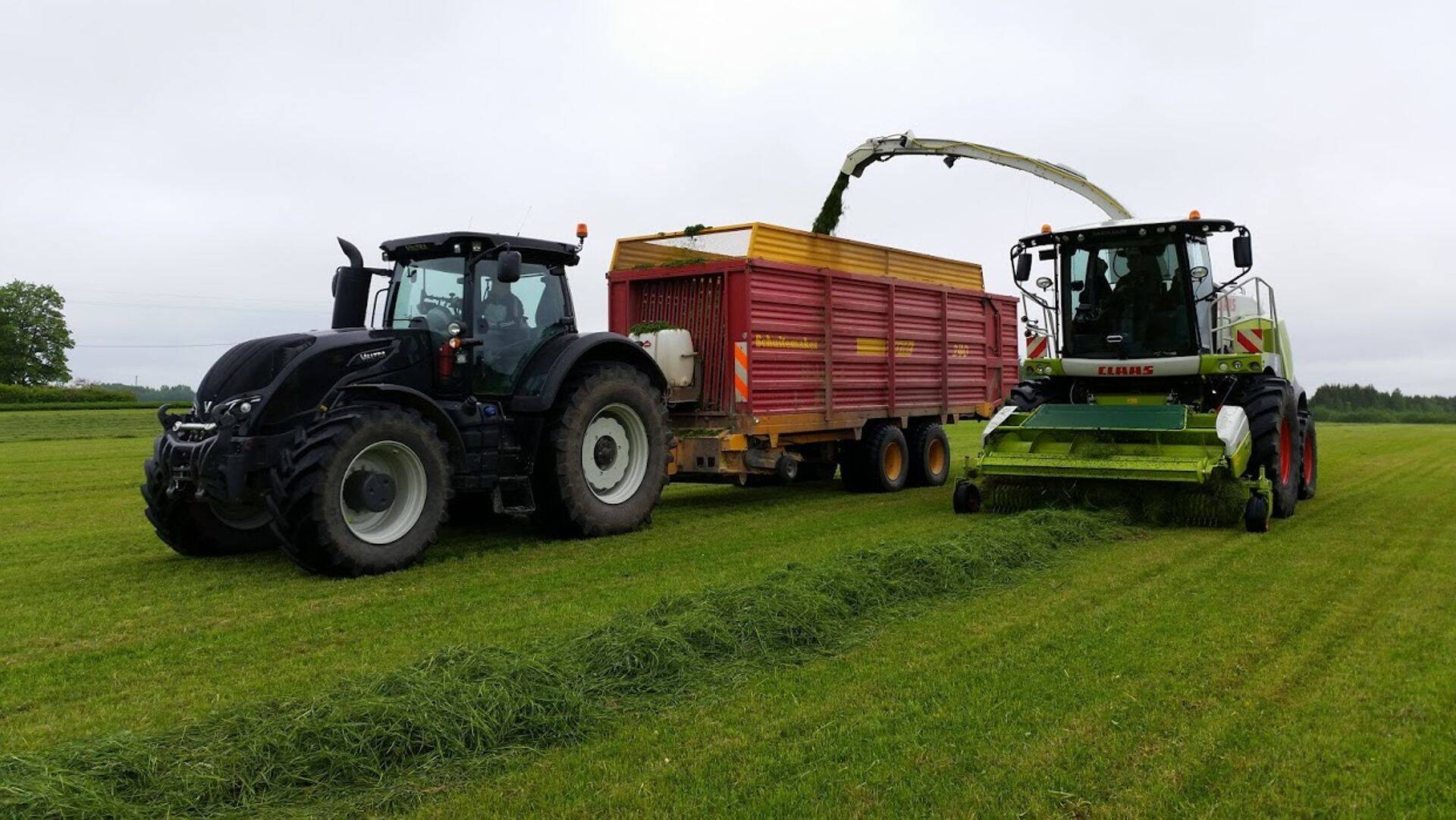 Väätsa Agro jälgib igapäevaselt 23 traktori tööd.