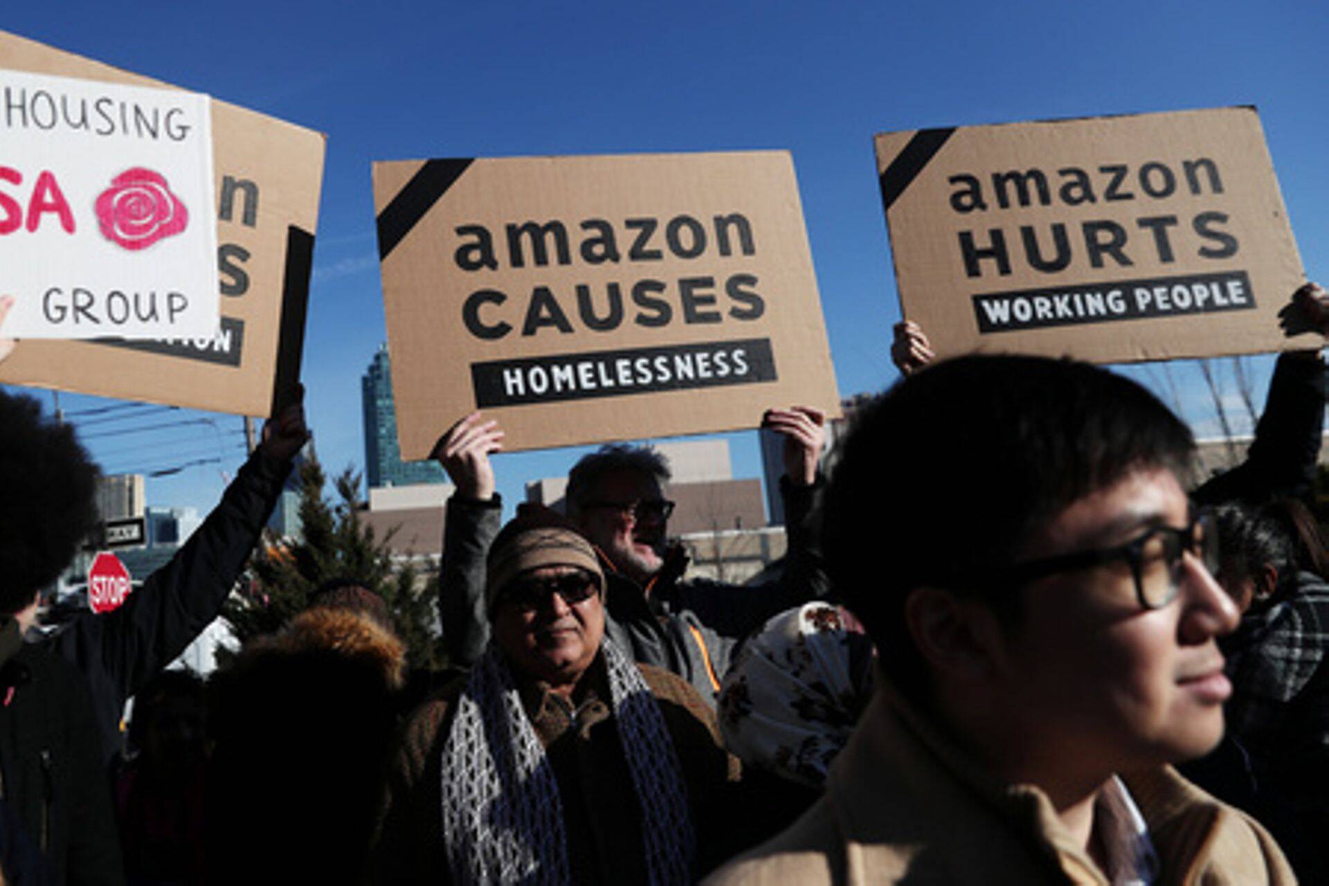Amazon loobus uue peakontori rajamisest New Yorgi Queensi linnaossa.