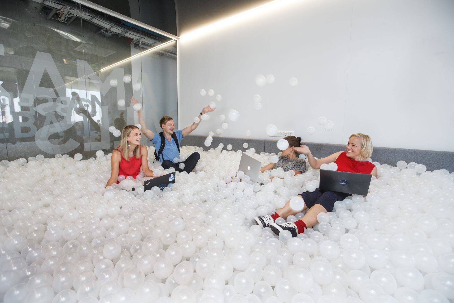 Pallimeri TransferWise'i kontoris.