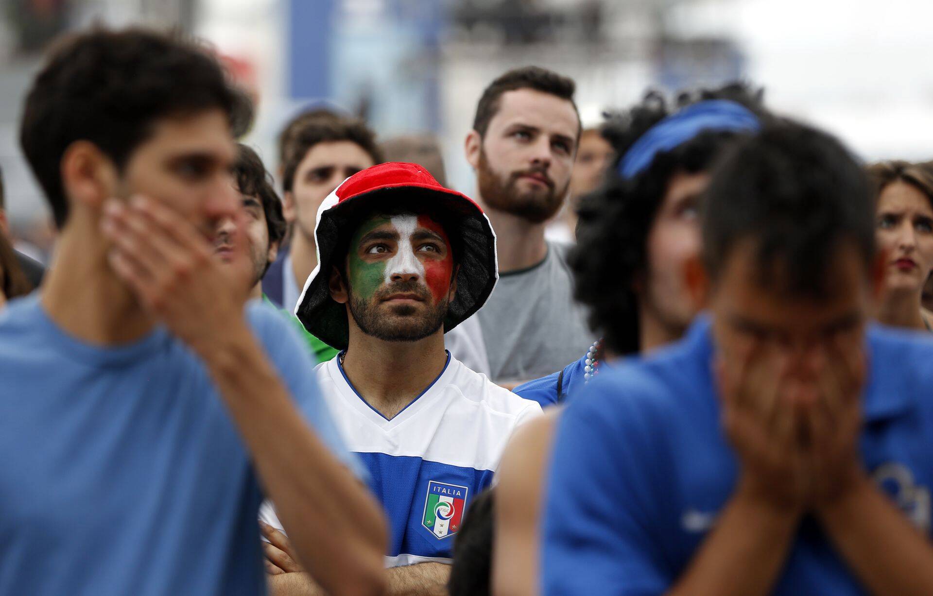 Itaalia valitsuse plaan stimuleerida majandust võib hoopis suurendada nii ettevõtete kui ka riigi enda kulutusi, leiab Euroopa Komisjon.