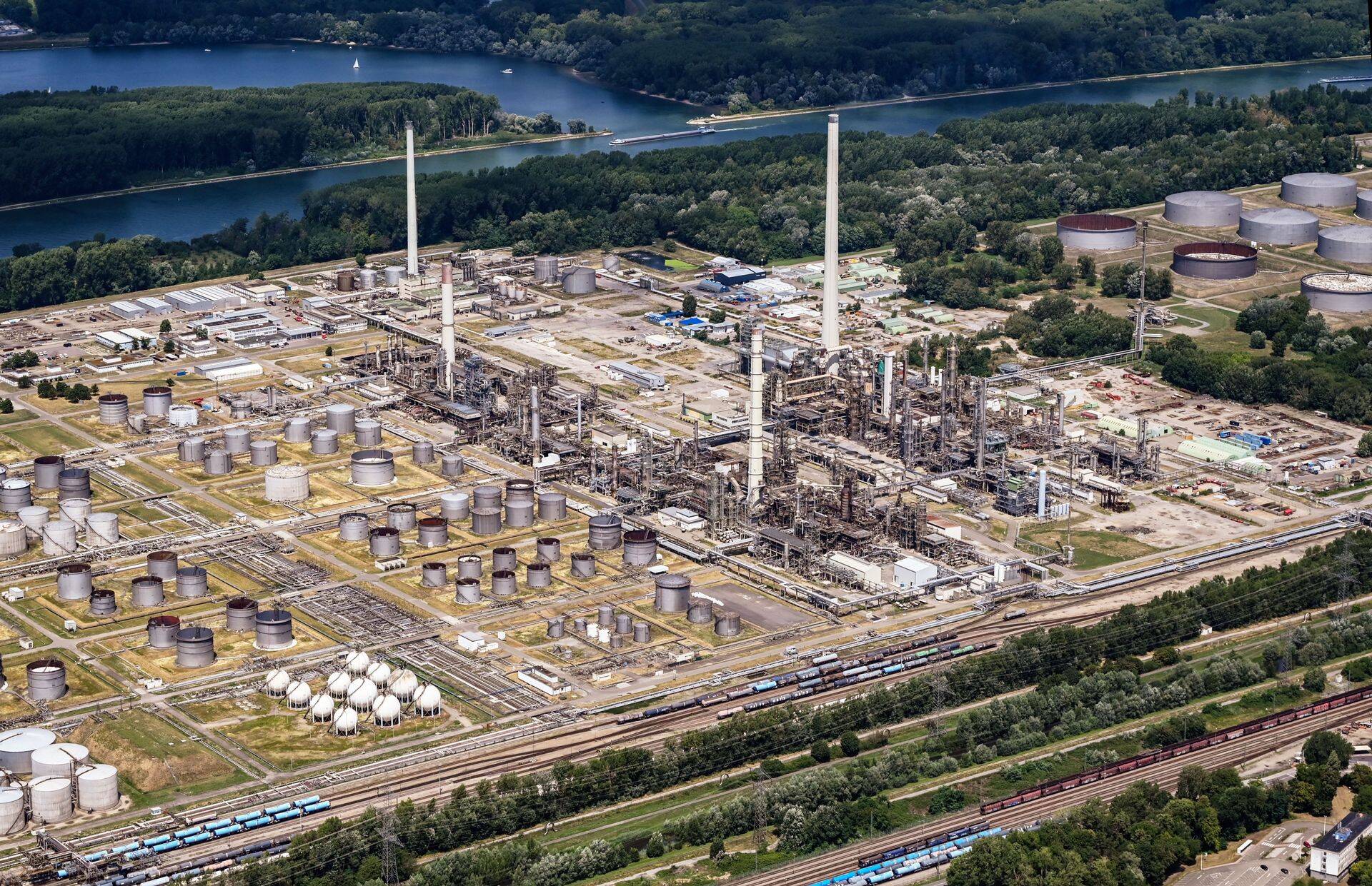 Miro rafineerimistehas Baden-Württembergis.