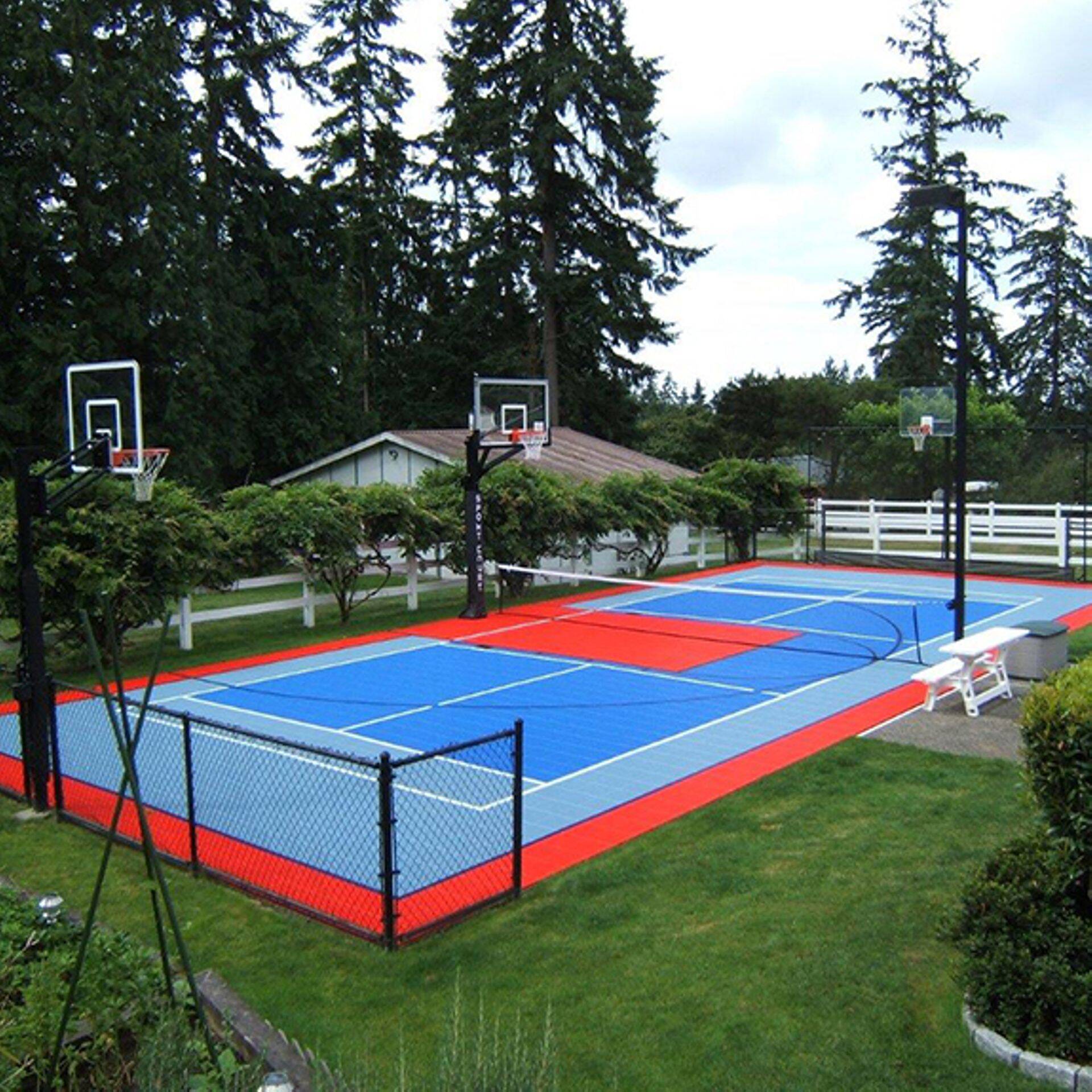 Spordiväljak Sport Court PowerGame plastikkattega koduhoovis