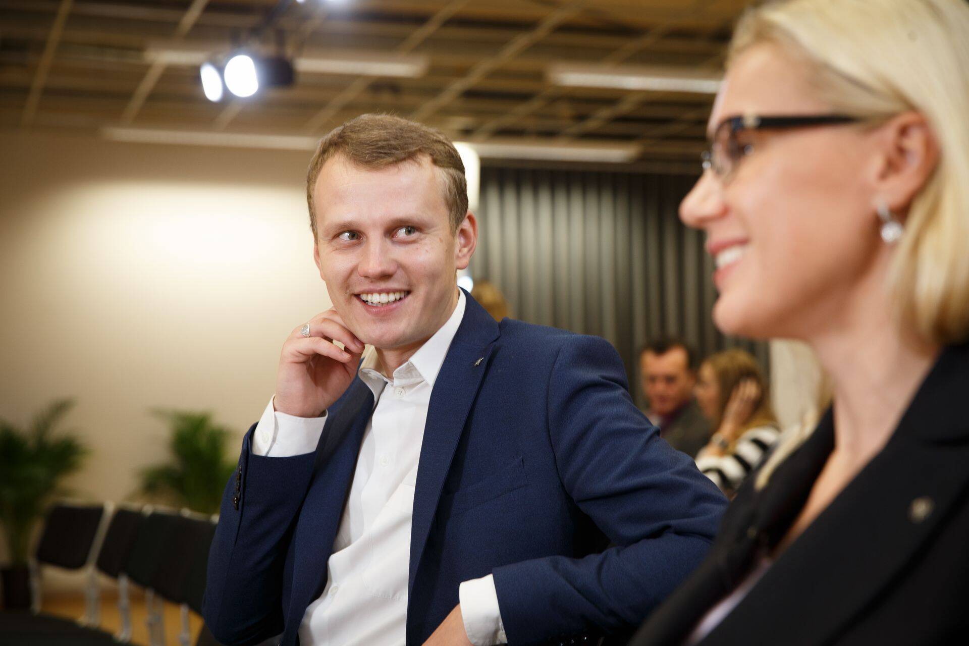 Keskerakonna peasekretär Priit Toobal Keskerakonna üldkogu Mectorys.