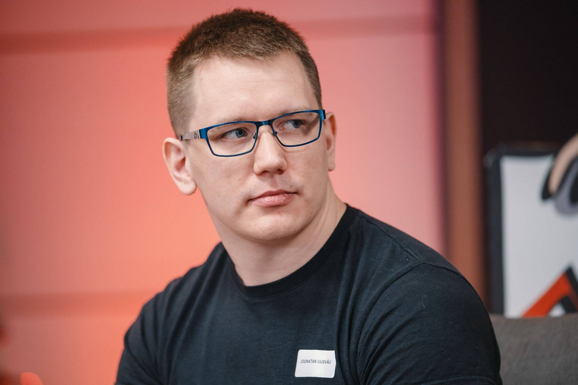 Investor Joonatan Uusväli küsis hiljuti viiest pangast pakkumist ning võttis lõpuks ka kodulaenu. Ta jagab saates oma kogemust ja näpunäiteid..