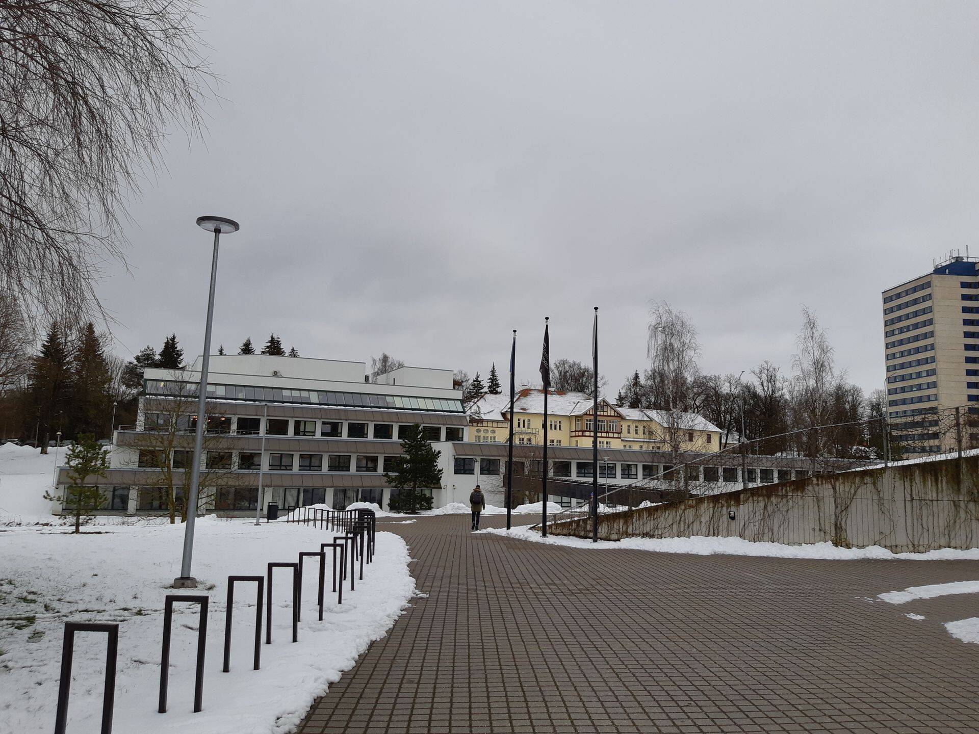 Maaülikool.