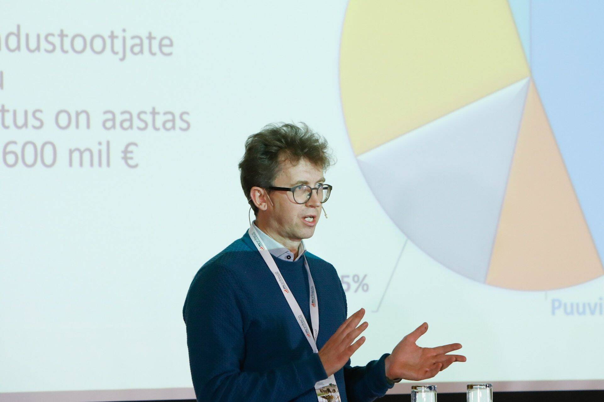 Mihkel Saar Puukool OÜ juht Mihkel Saar.