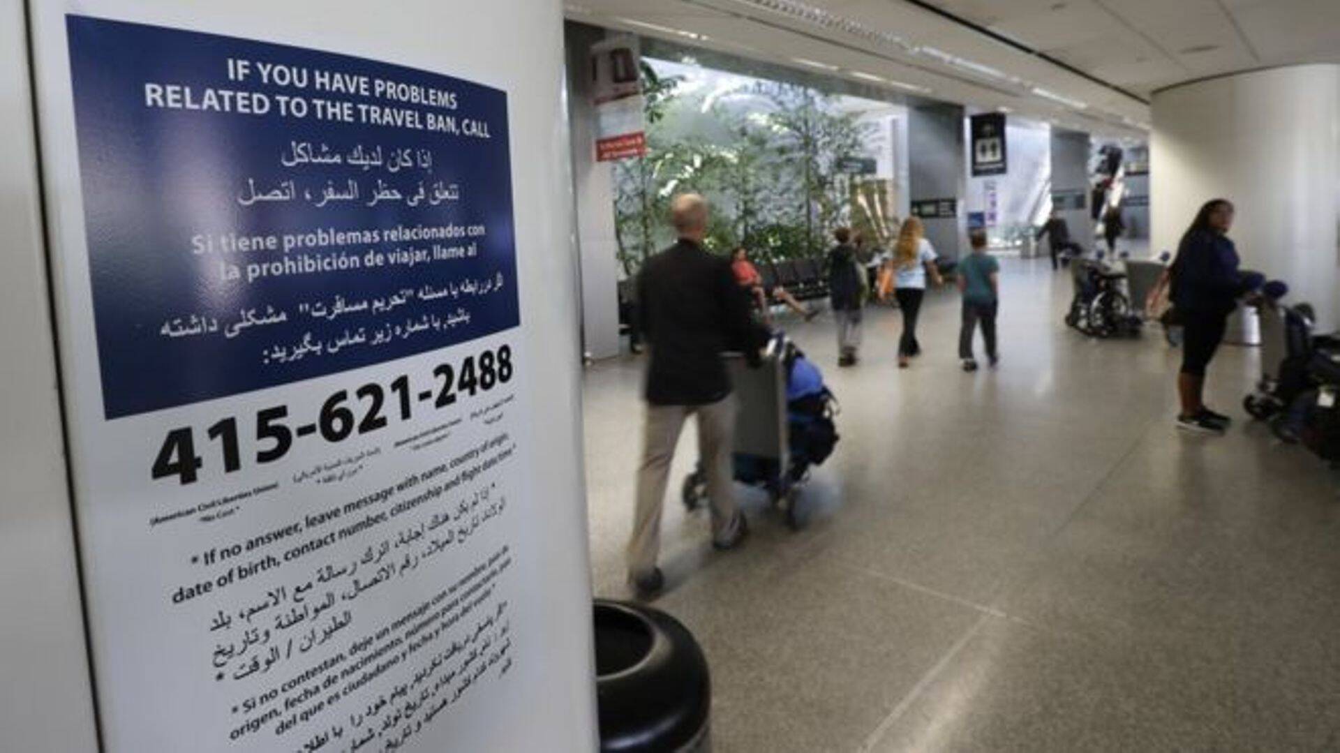 Иммиграционный указ Трампа вступил в силу