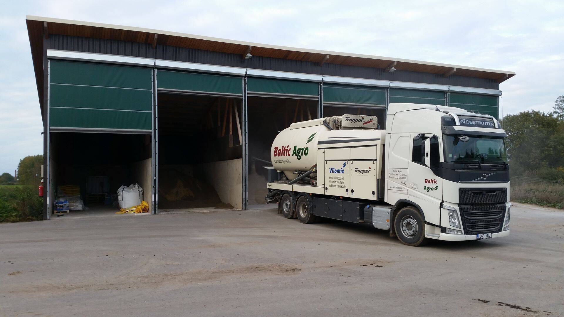 Järjest populaarsemaks on muutunud loomasööda tootmine mobiilse söödamiksriga, mille eelis suure söödatehase ees on paindlikkus ning odavam hind.