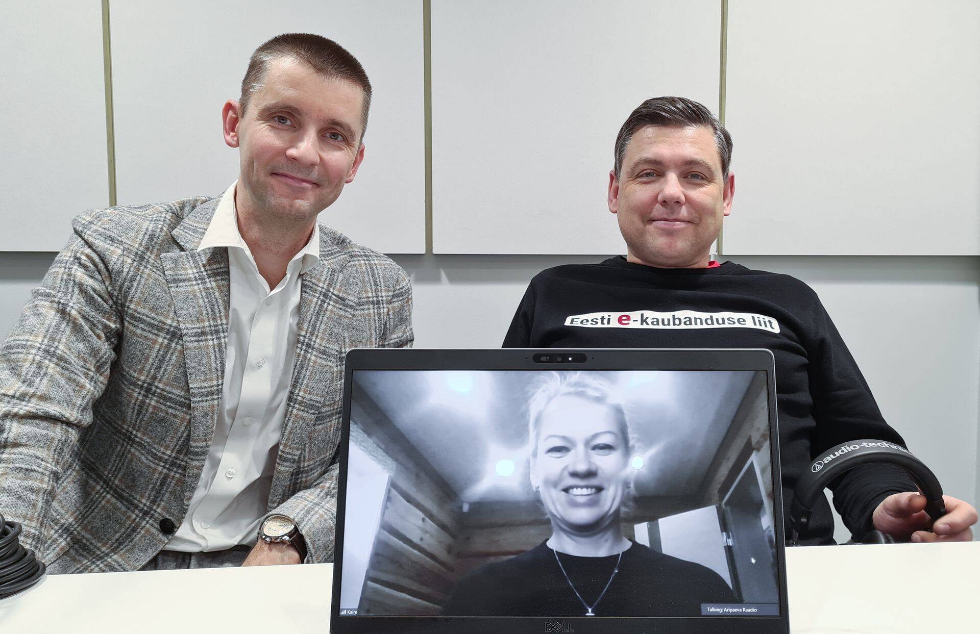 Saatejuht Art Lukas, Eesti E‑kaubanduse Liidu tegevjuht Tõnu Väät ja Klick Eesti juhatuse liige Kaire Koik.