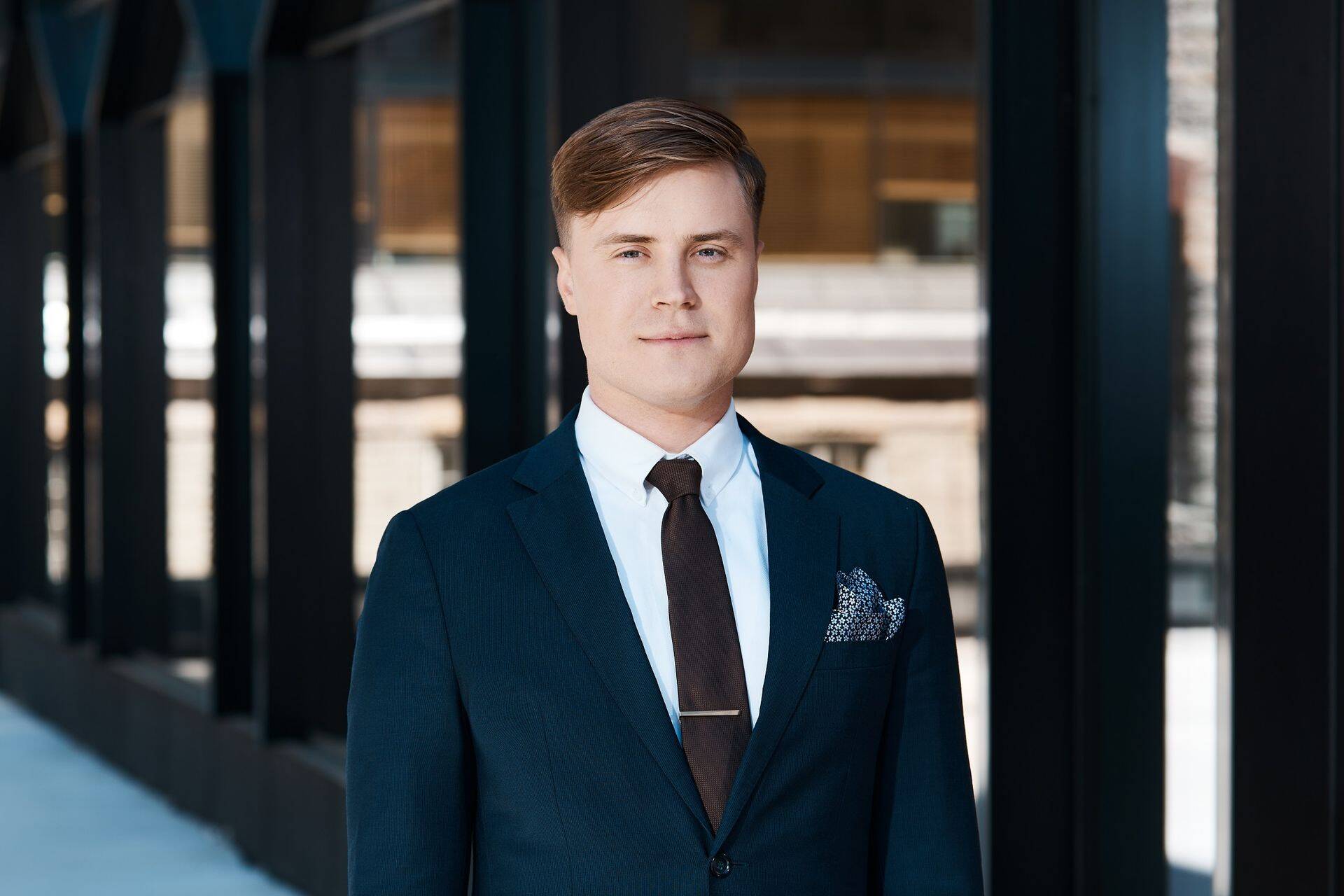 Advokaadibüroo Hedman vandeadvokaat Andres Kivi.