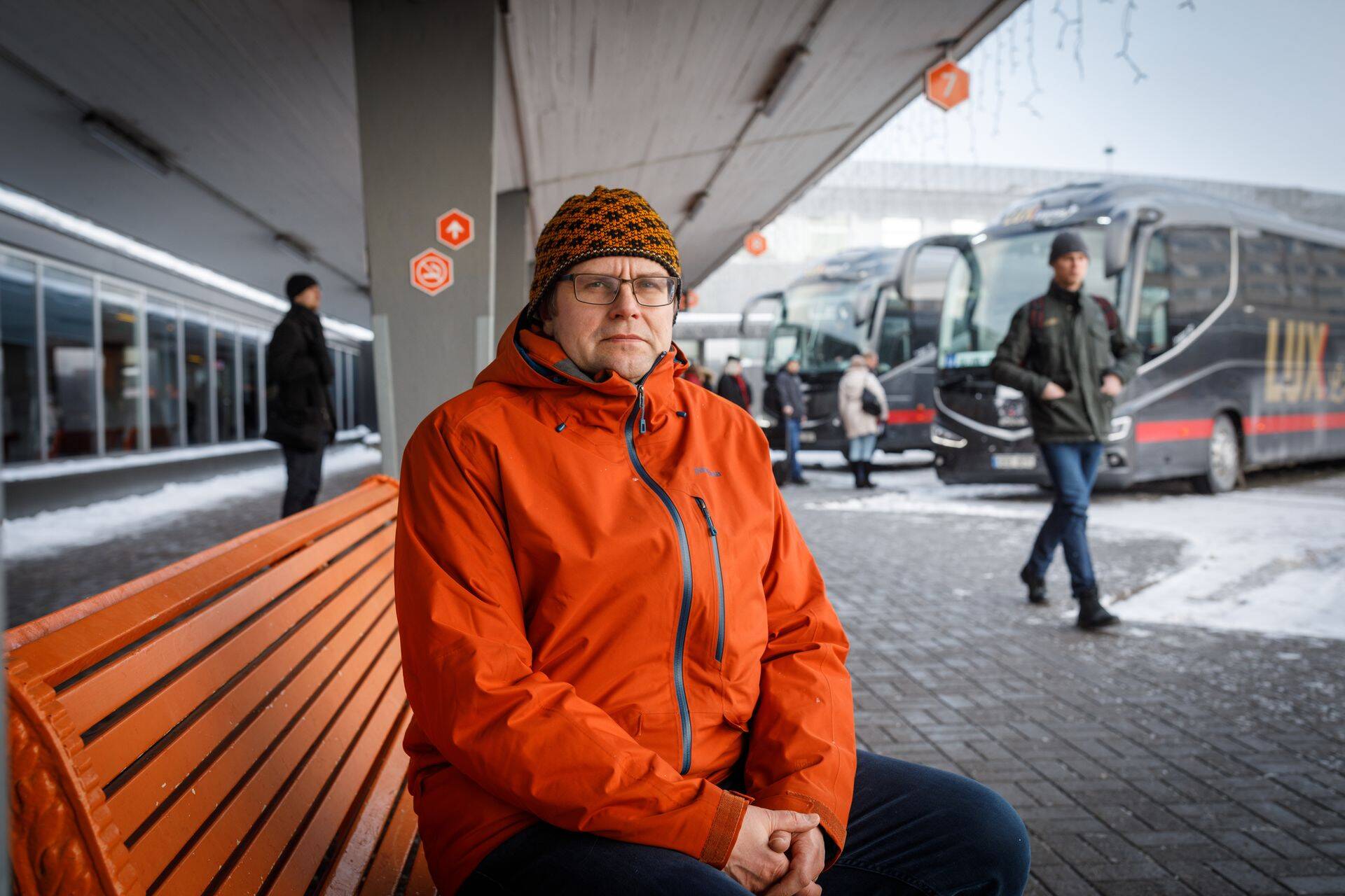 Tartu Ülikooli polümeersete materjalide tehnoloogia professor Alvo Aabloo käis Äripäeva raadios Hyperloopist oma mõtteid avaldamas.