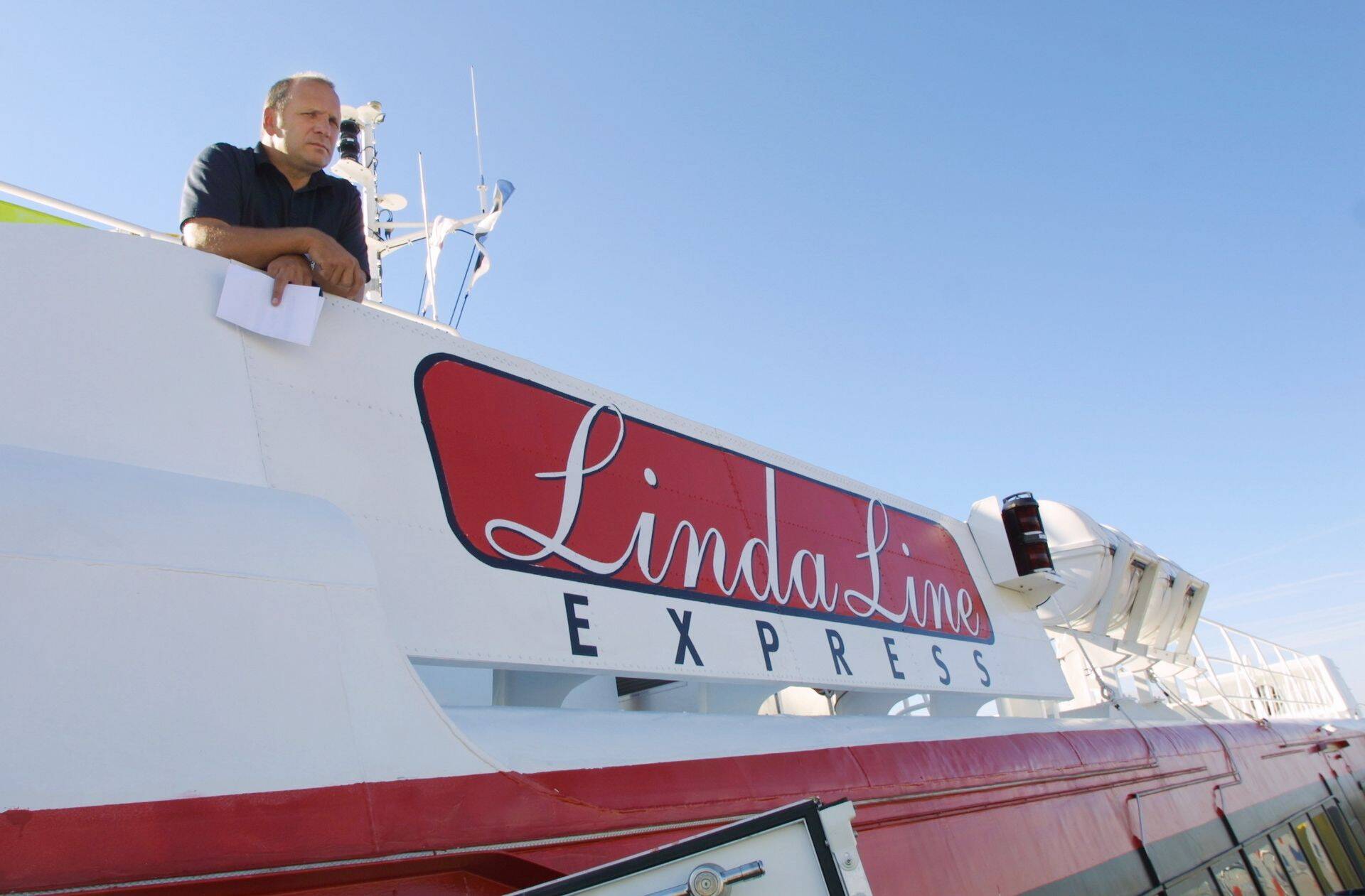 Lindaliini AS juhatuse liige Enn Rohula ettevõtte ühe esimese tiiburi pardal aastal 2002.