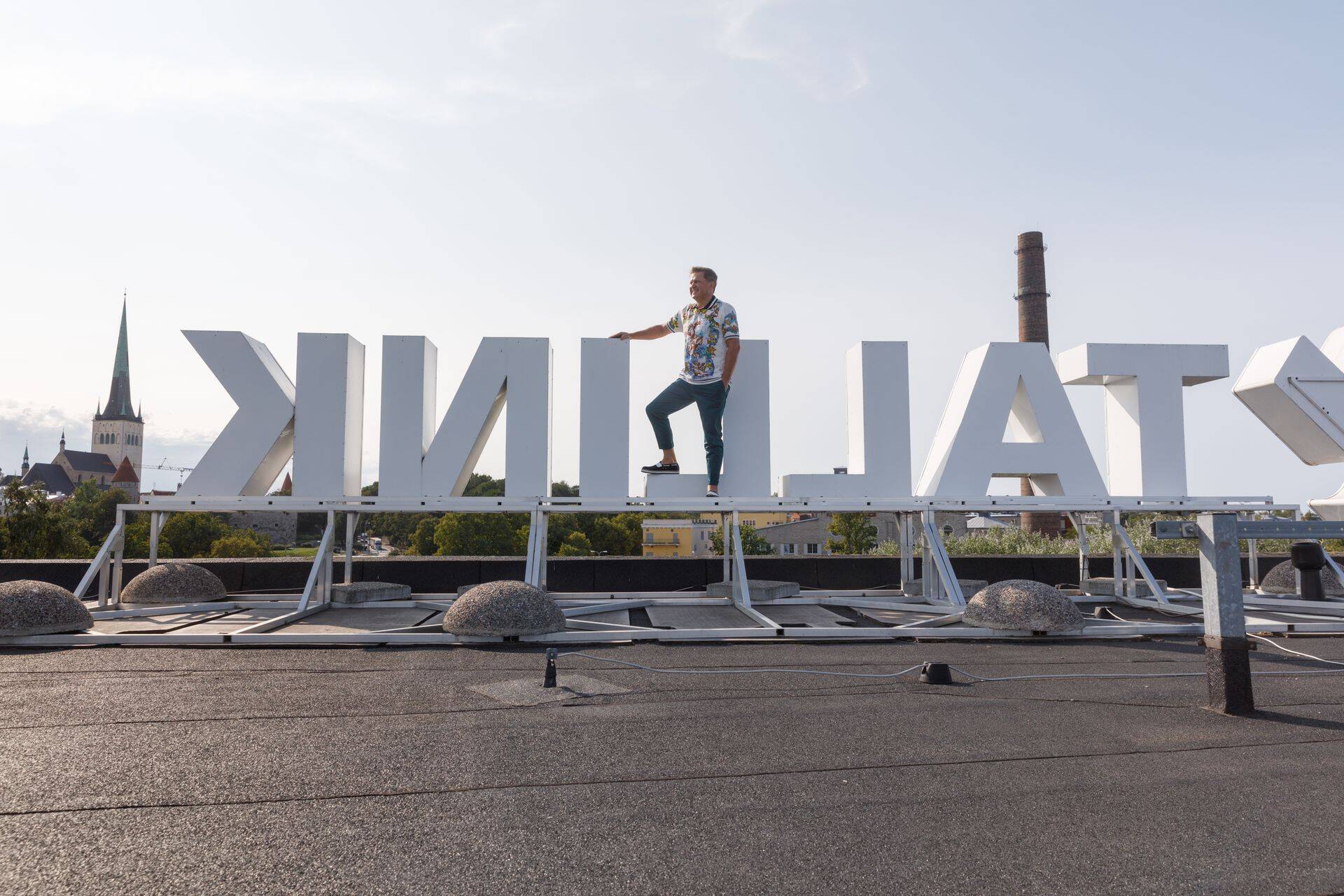 Ain Hanschmidt: „Praegu on võimatu ehitada mingit kõrghoonet, sest detailplaneeringu tegemine võtab 10 aastat aega. Kui sama idee tuli aga 1995. aastal, oli hoone kolm aastat hiljem püsti."