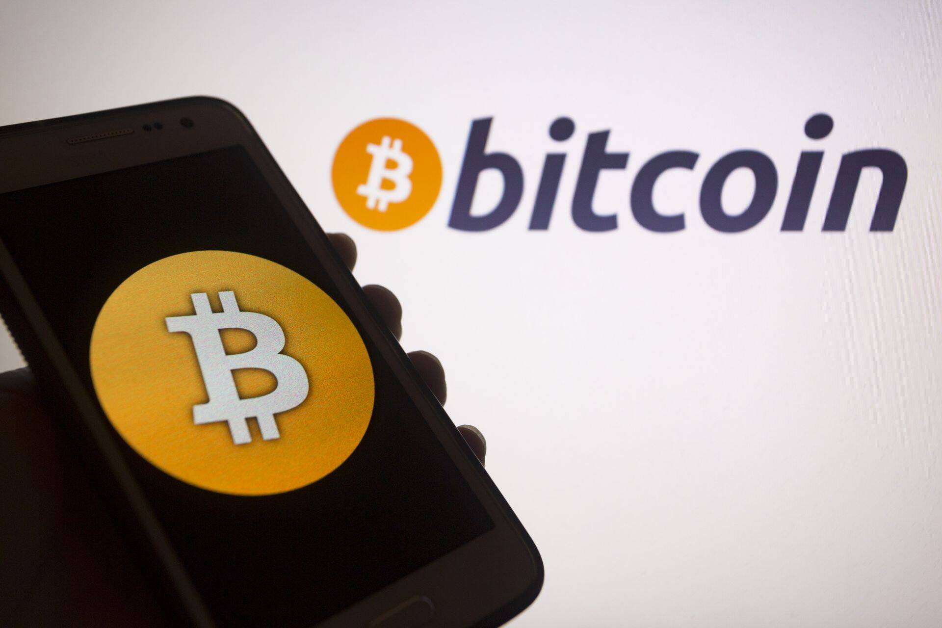 Uuring tekitab kahtlusi, just kui Bitcoini hind oleks ühe suure tegija mõju all.