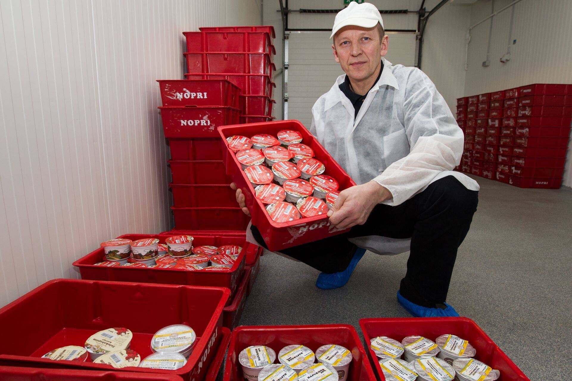 OÜ Nopri Talumeierei juhataja Tiit Niilo sõnul oleks talu huvitatud renditaara kasutuselevõtust, kui ei peaks jätkama mitme taaratüübiga.