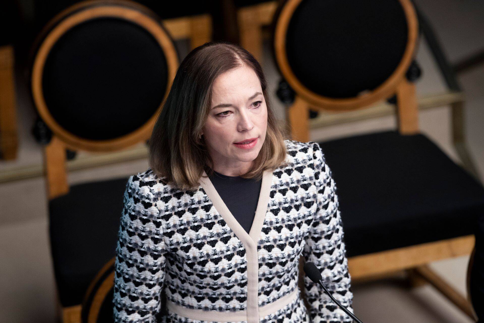 Расследование возбужденного прокуратурой уголовного дела против Керсны еще продолжается.