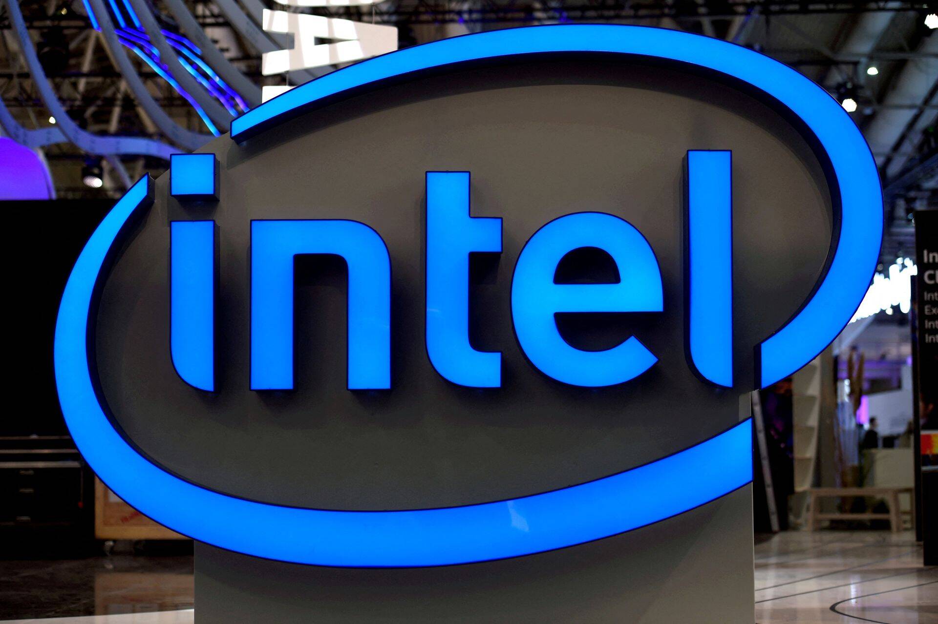 Intel teatas, et võtab kulude vähendamiseks ette uued meetmed.