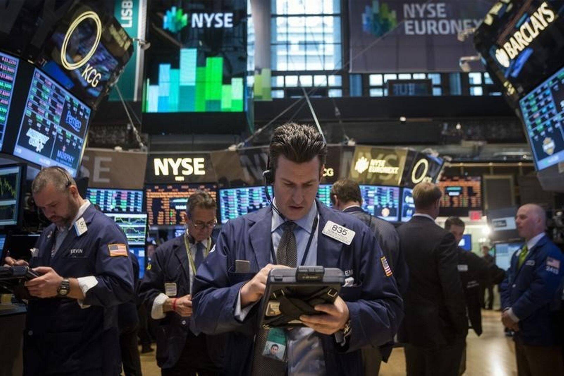 Dow Jones ошибочно сообщило о слиянии Google и Apple