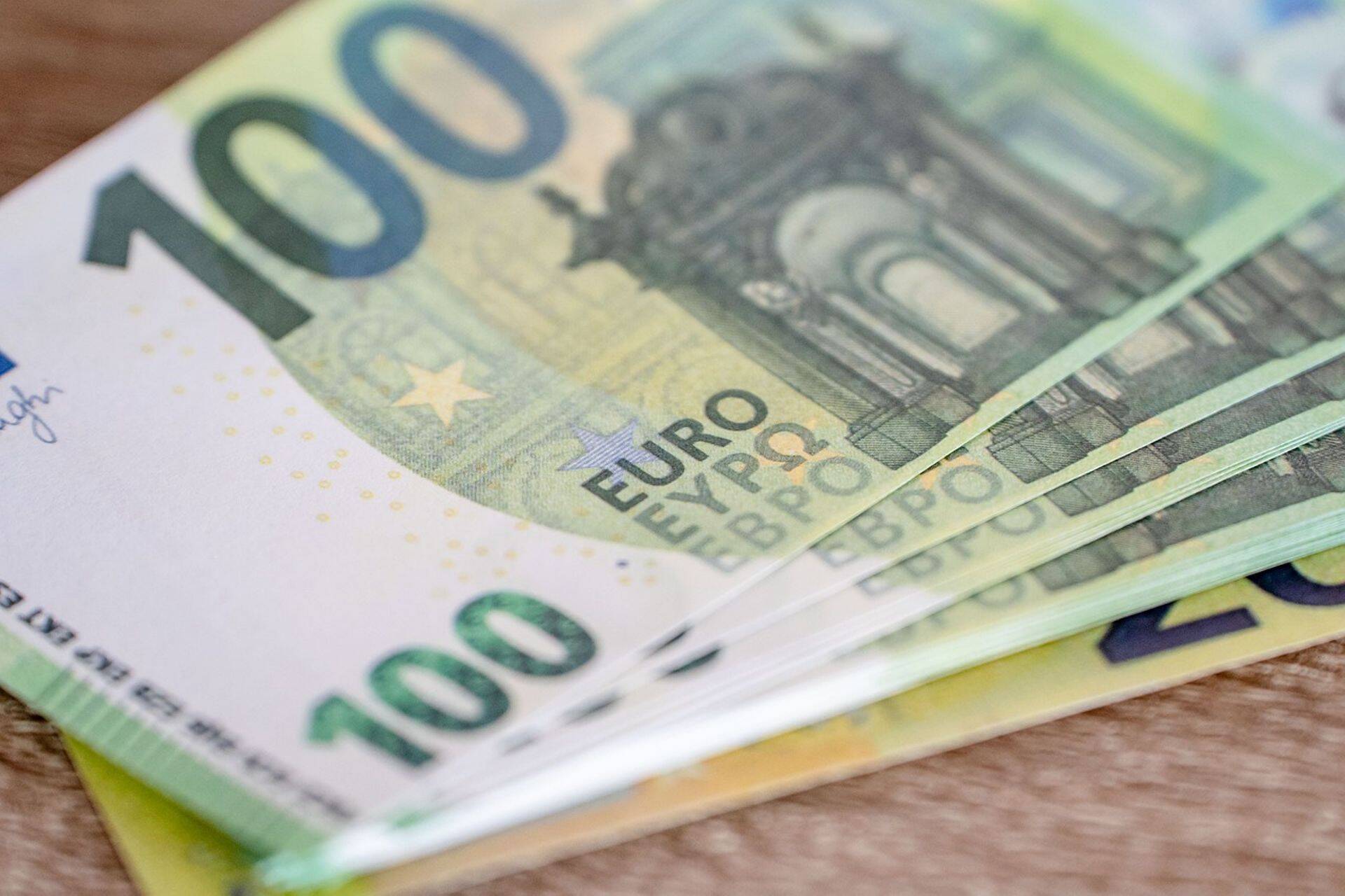 Tootmisjuhtide üleriigiline keskmine palk kerkis 4. kvartalis eelmise aasta sama perioodiga võrreldes 4,8%.