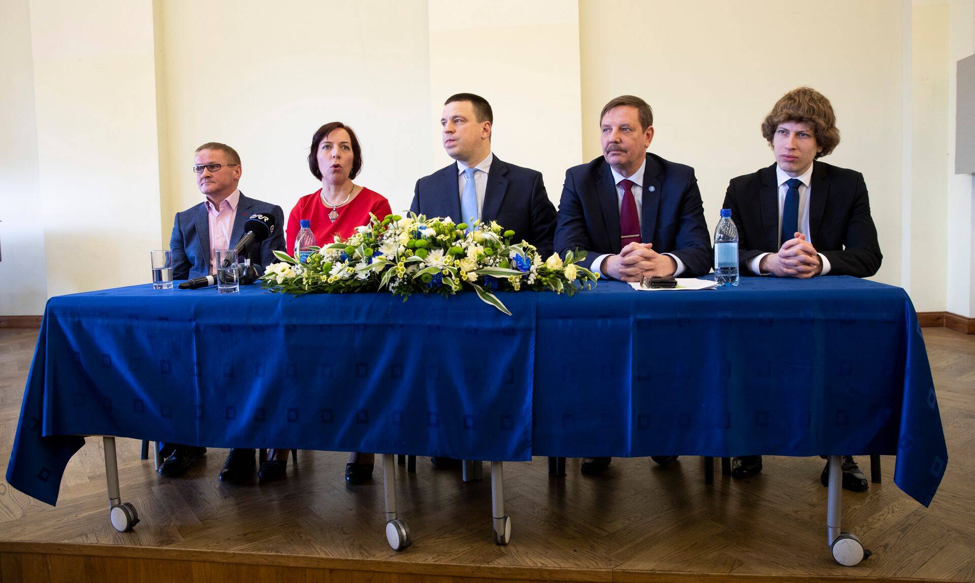 Keskerakonna volikogu kinnitas ministrikandidaadid.