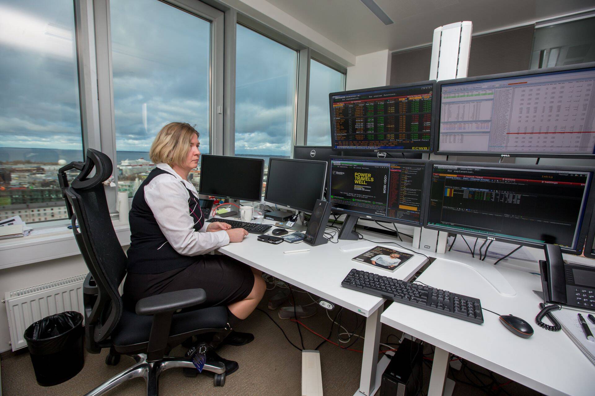 Nelli Janson, LHV investorkogukonna juht