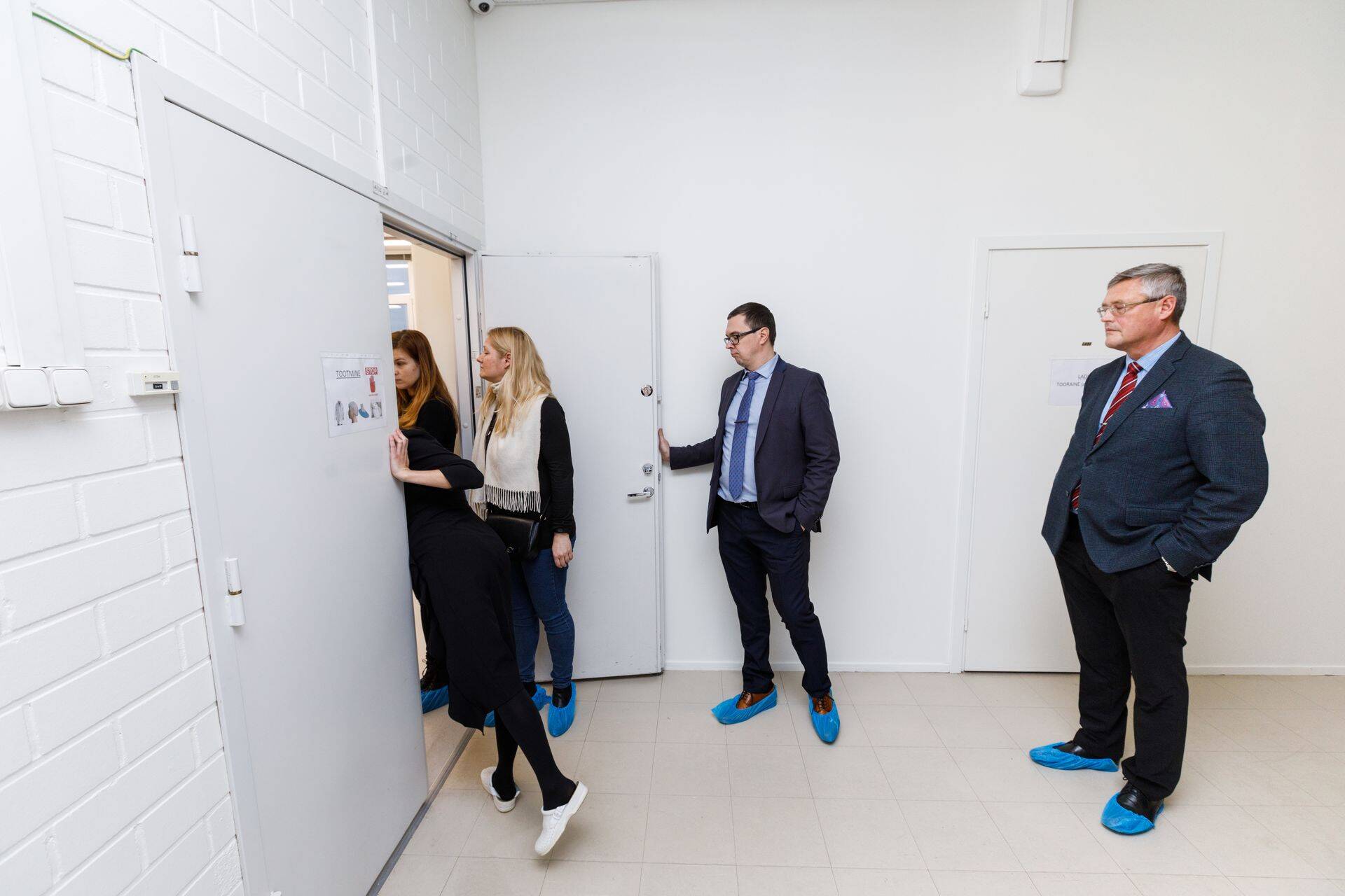 Meravita tootmistegevust külastamas