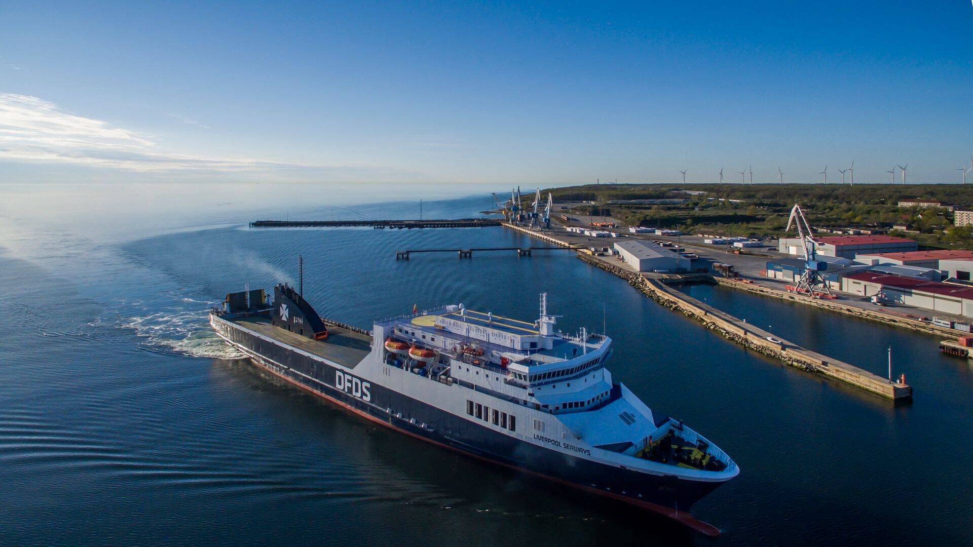 M/L Liverpool Seaways teenindab Paldiski - Kapellskäri liini