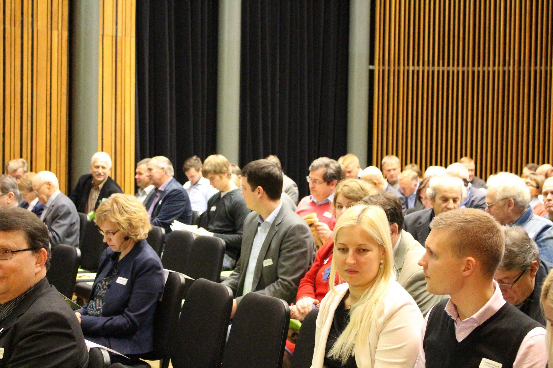 Vaata fotosid konverentsilt  „Põllumajanduse Äriplaan 2017“