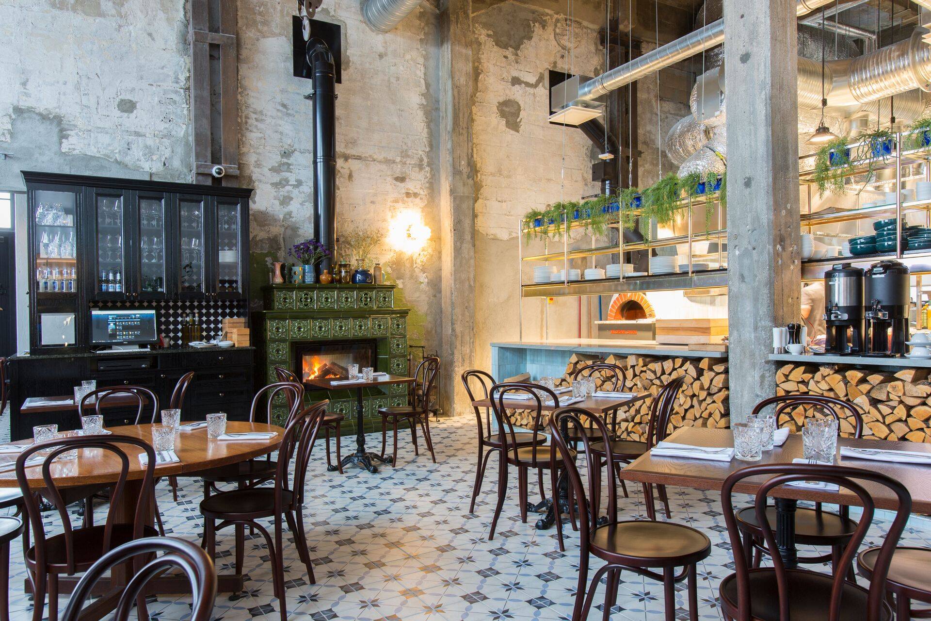 Lore bistroo