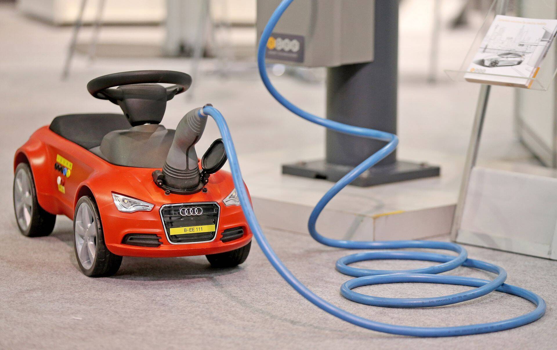 Elektriautod koguvad mujal Euroopas tasapisi populaarsust