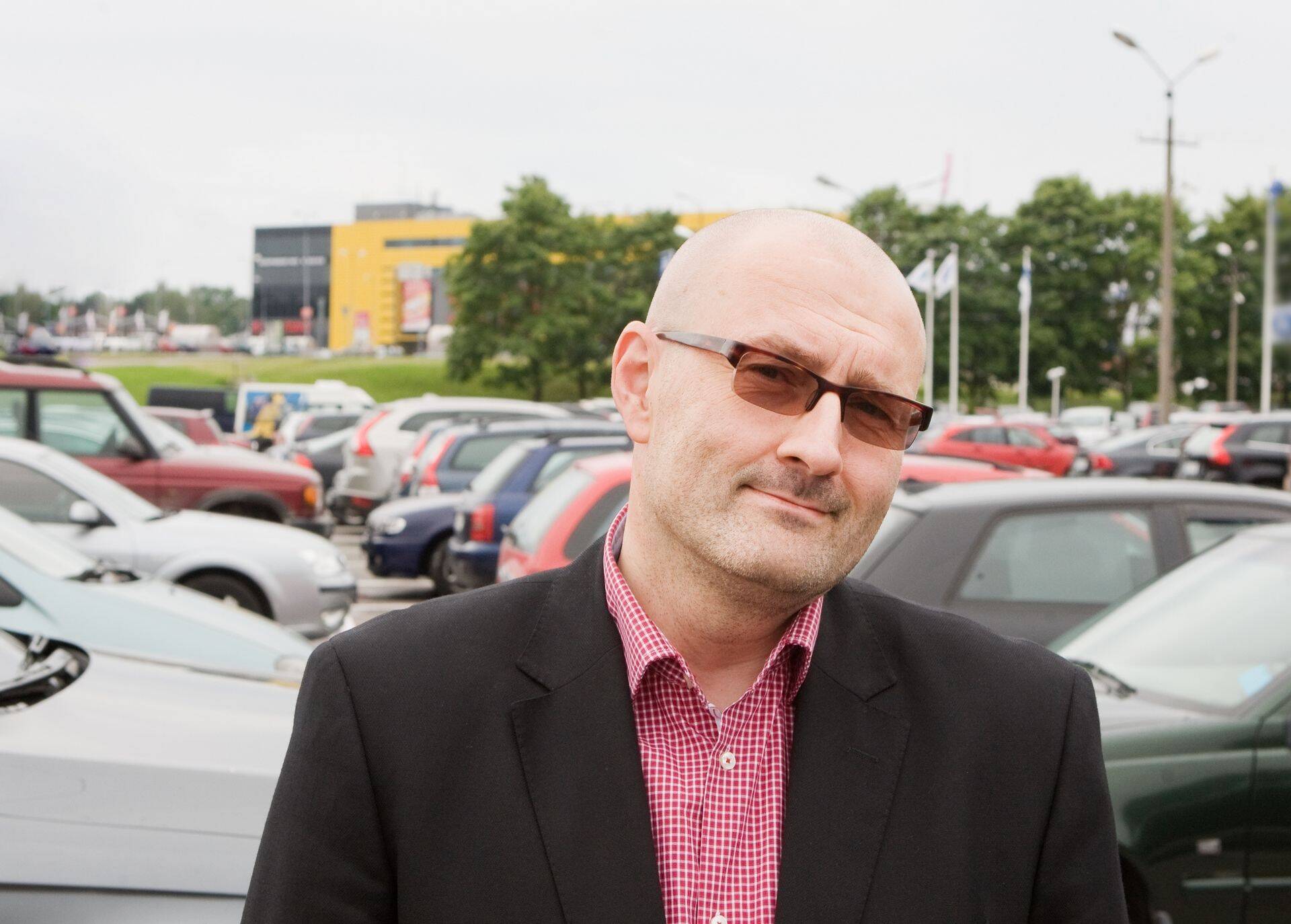 Autode Müügi- ja Teenindusettevõtete Eesti Liidu AMTEL tegevjuht Arno Sillat.