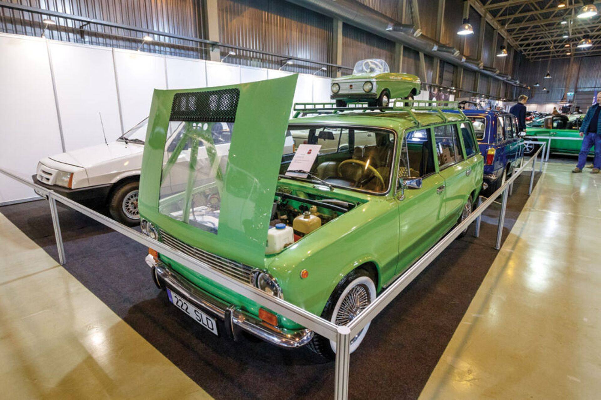 В начале октября в Тарту прошла выставка Motoshow, ставшая одним из немногих выставочных событий, проводимых в офлайн-режиме. Главными экспонатами были необычные автомобили, созданные в Эстонии фирмами или просто энтузиастами, увлечёнными реставрацией, тюнингом и перестройкой автомобилей. Например, выпускавшийся полвека назад ВАЗ-2102, переделанный в электромобиль. Выставка проводилась в соответствии с действующими ограничениями: в мероприятии могут принимать участие не более 2000 человек, 750 из них разрешено находиться внутри помещения. Всего Tartu Motoshow посетили 11 570 человек.