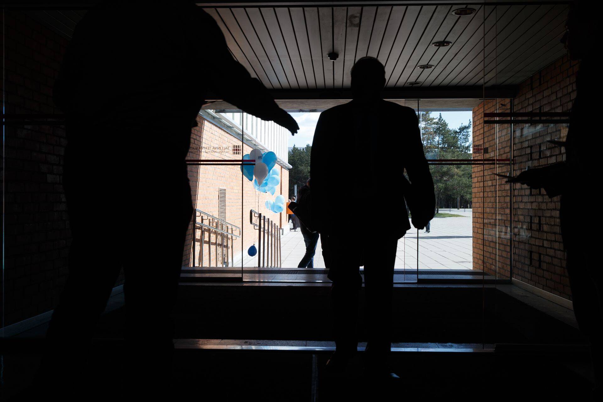 Tallinna Tehnikaülikoolis toimunud IRLi suurkogul valiti erakonna uueks esimeheks Helir-Valdor Seeder.
