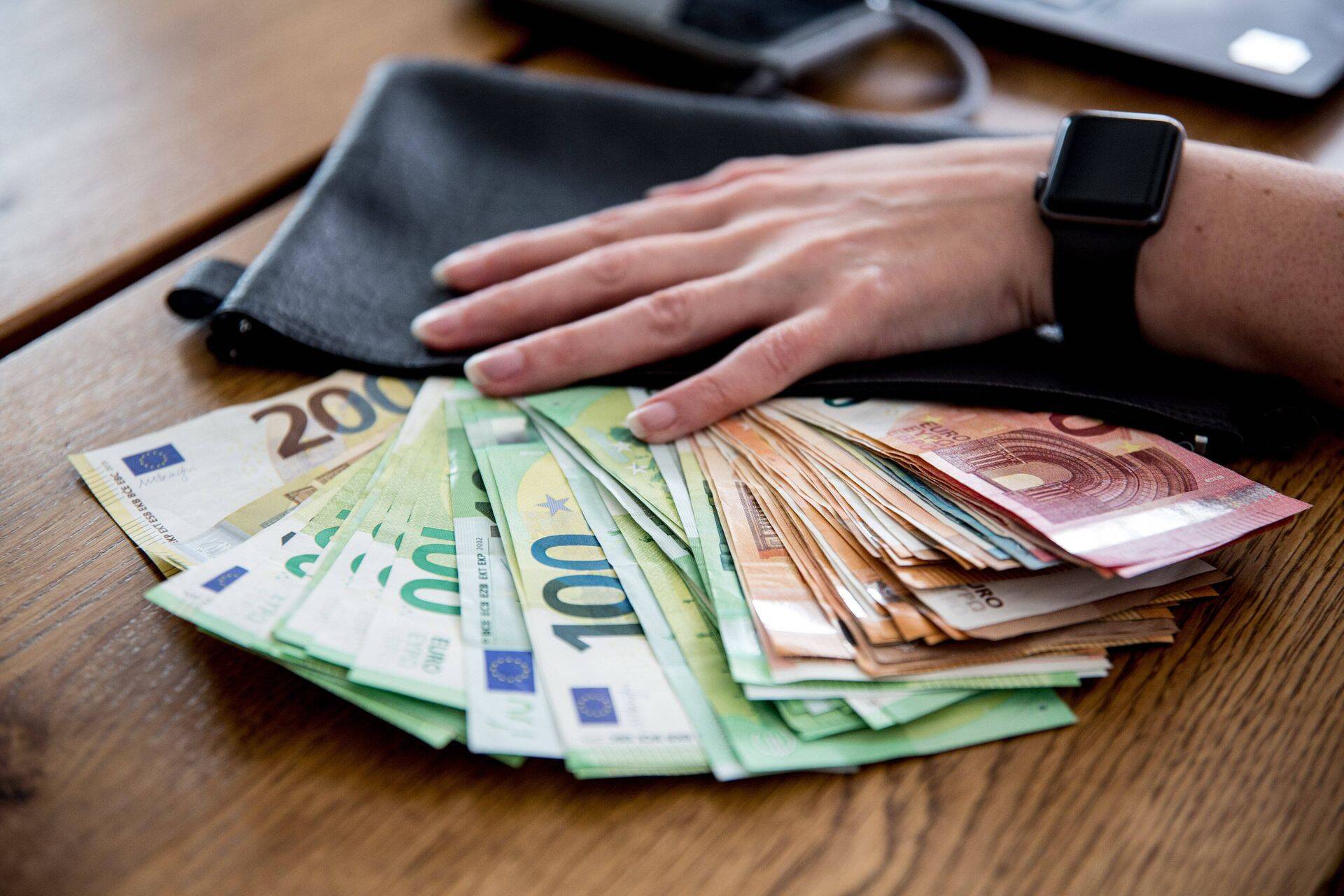 Palga TOP: Viljandimaal tunneb juba näpuotsaga 4000eurost palka